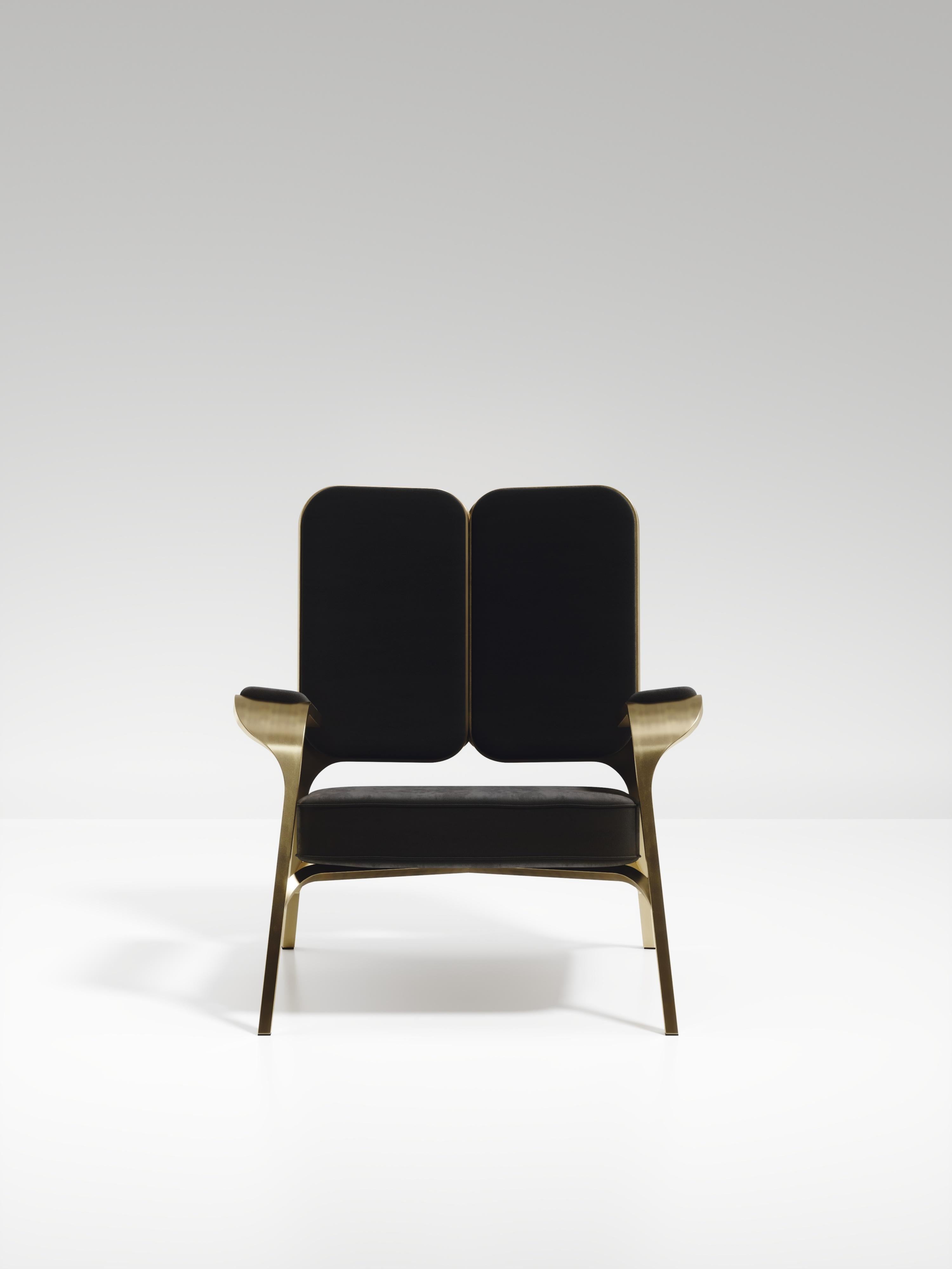 Art déco Ensemble de 2 fauteuils tapissés avec détails en laiton Bronze-Patina de R&Y Augousti en vente