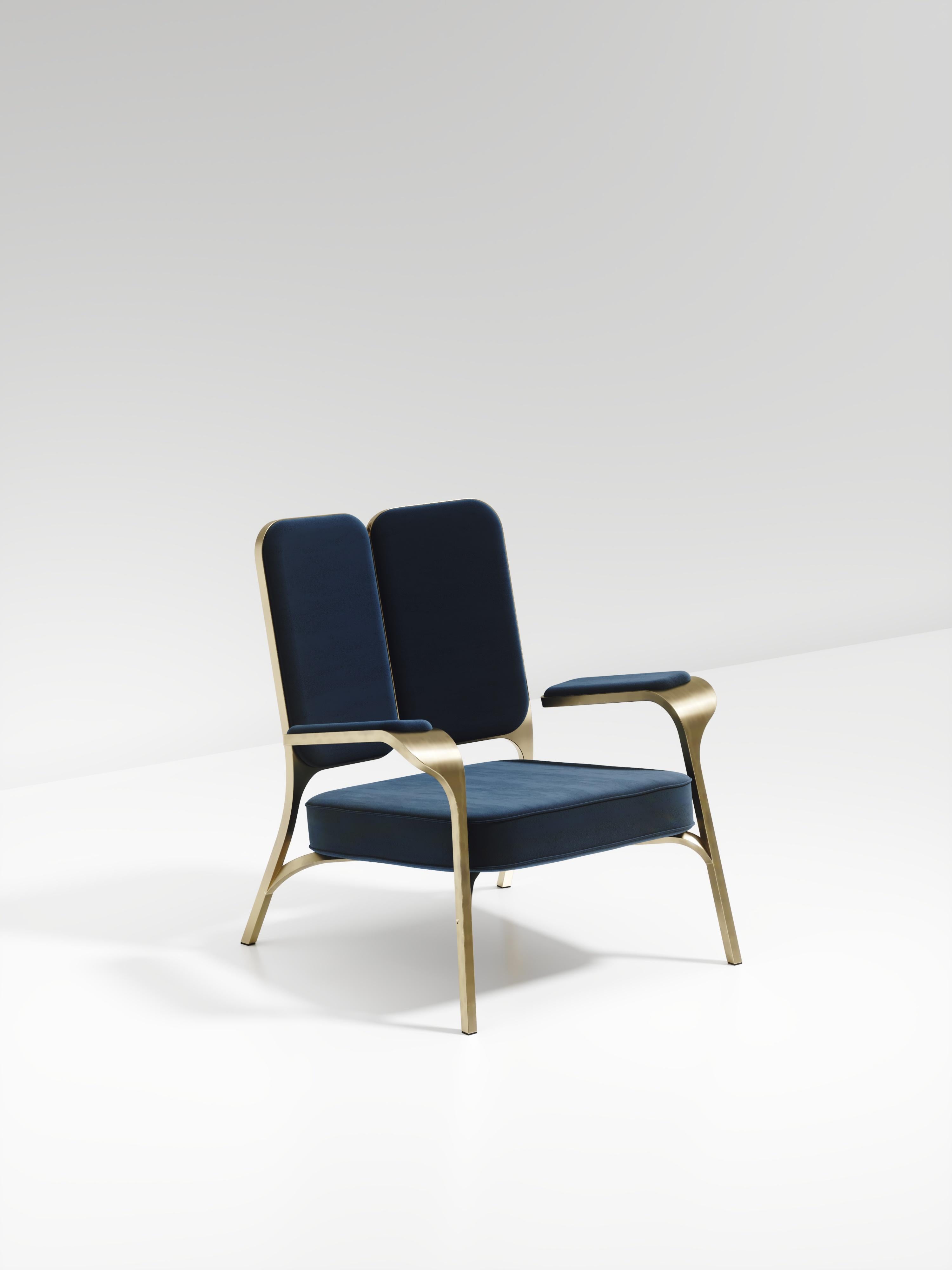Ensemble de 2 fauteuils tapissés avec détails en laiton Bronze-Patina de R&Y Augousti en vente 1