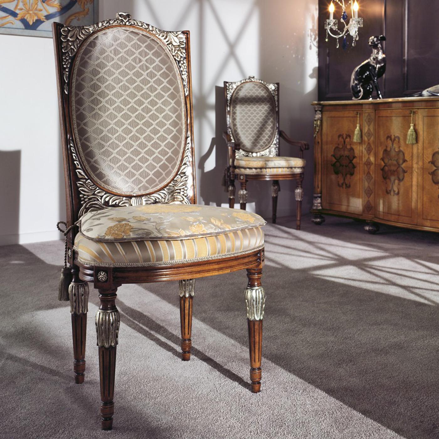 Reflecting Bianchini's craftsmanship in combining different textures to create exquisite pieces, this Baroque-style chair has an ornate silhouette where the solid beech structure is embellished with extensive carved decorations coated with luminous