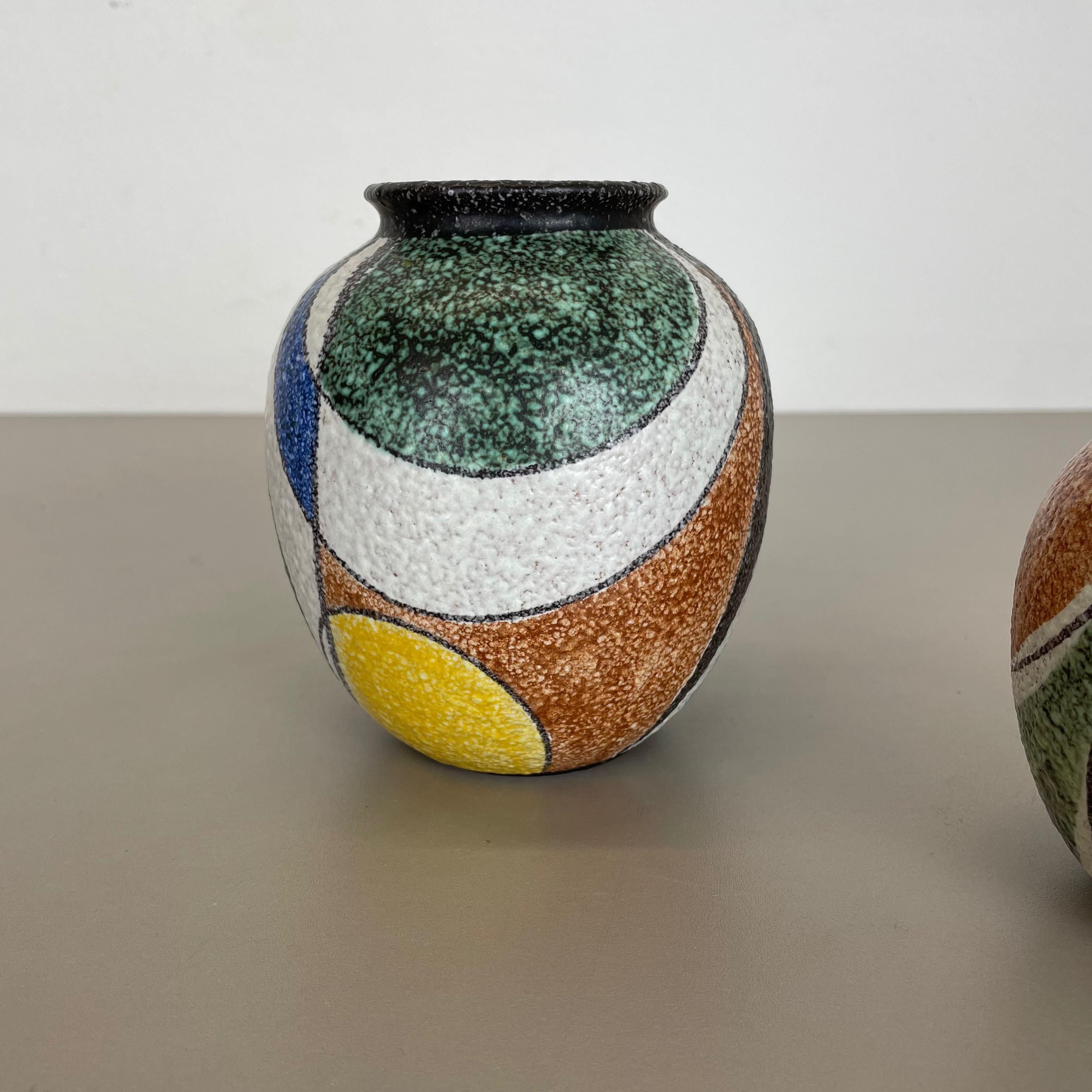 Set of 2 Vases 