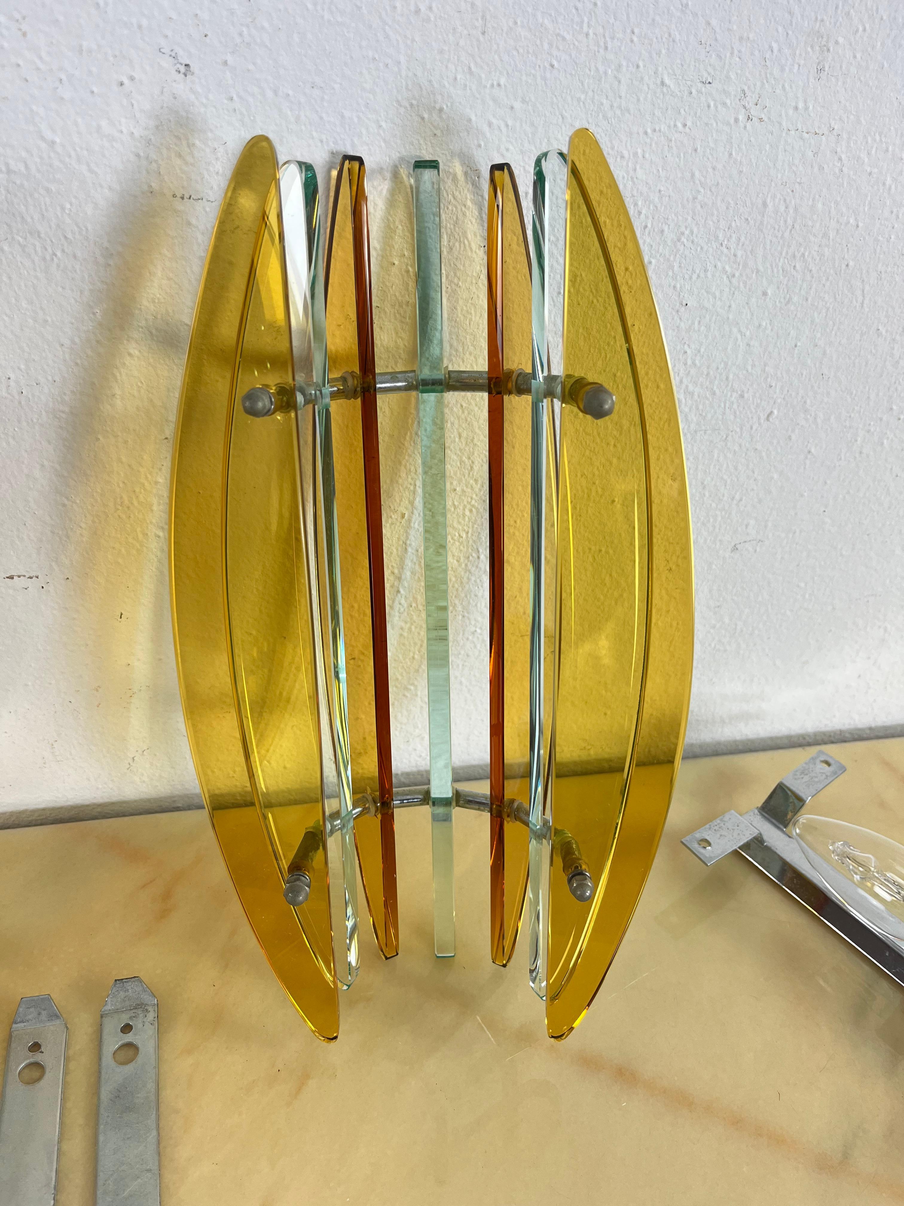 Fine XX secolo Set di 2 lampade da parete in vetro di Murano colorato di Veca, anni '70 in vendita