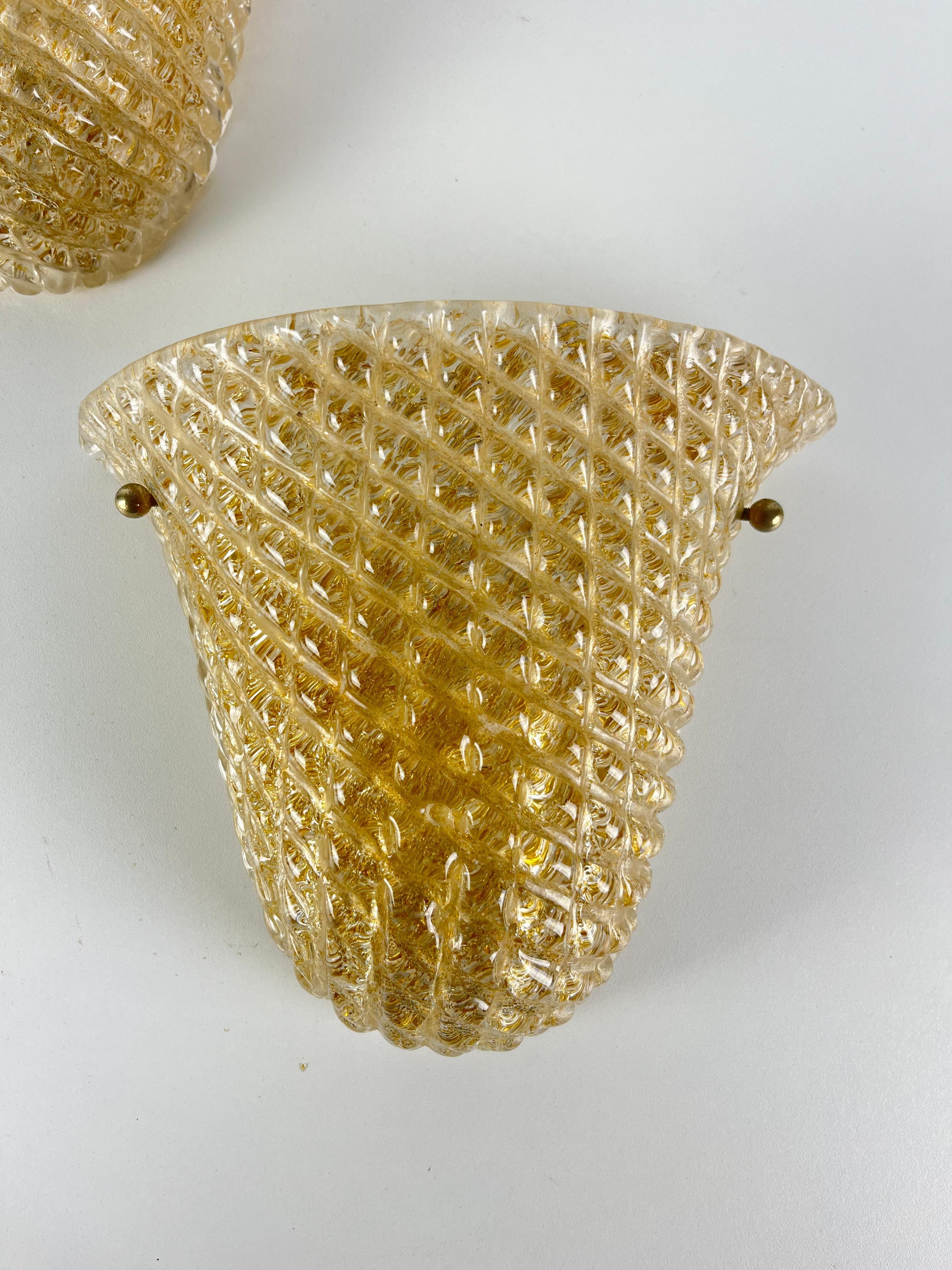 Juego de 2 Lámparas de Pared Venecianas de Cristal Rostrato de Murano Atribuidas a Venini, 1950 Italiano en venta