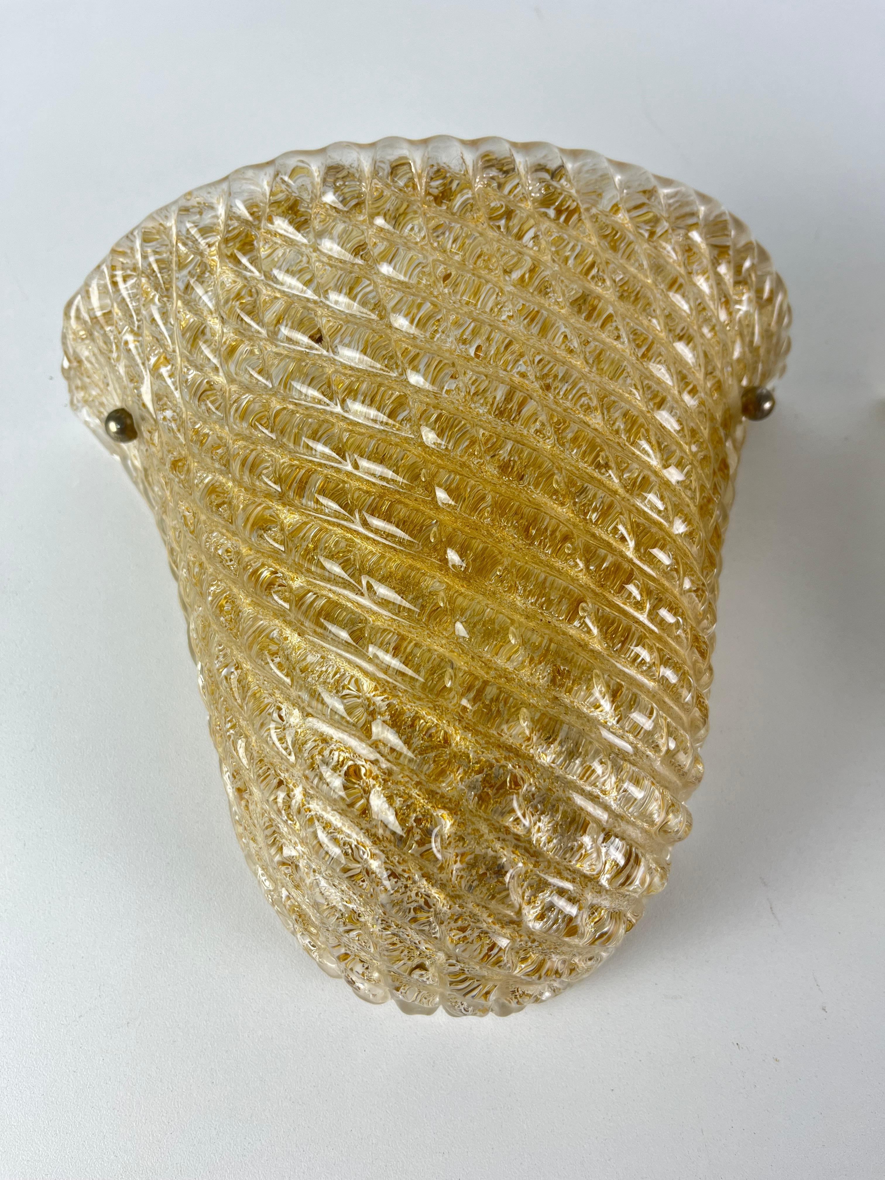 Juego de 2 Lámparas de Pared Venecianas de Cristal Rostrato de Murano Atribuidas a Venini, 1950 Metal en venta