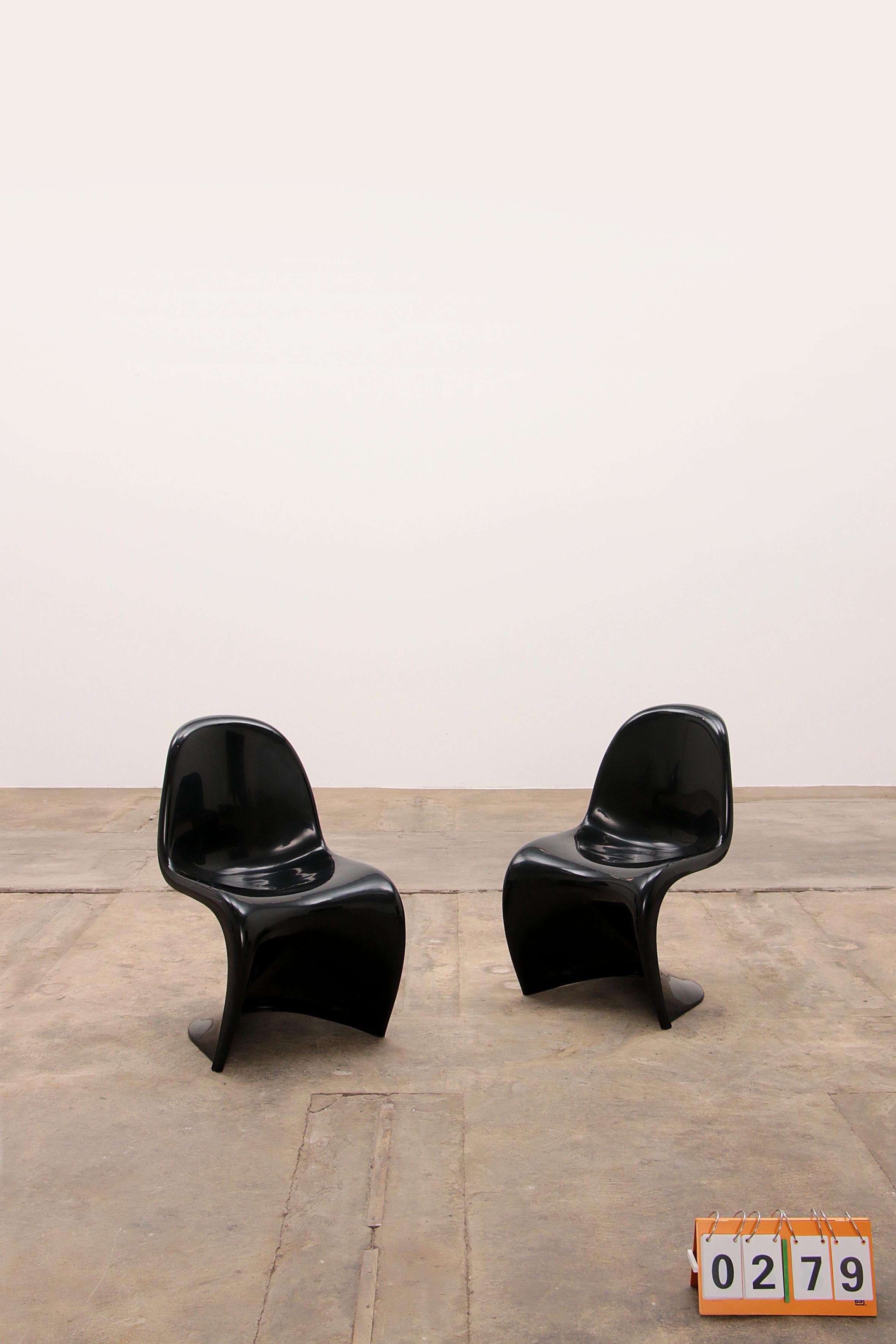 Set of 2 Verner Panton Chairs Made by Herman Miller, 1971 11