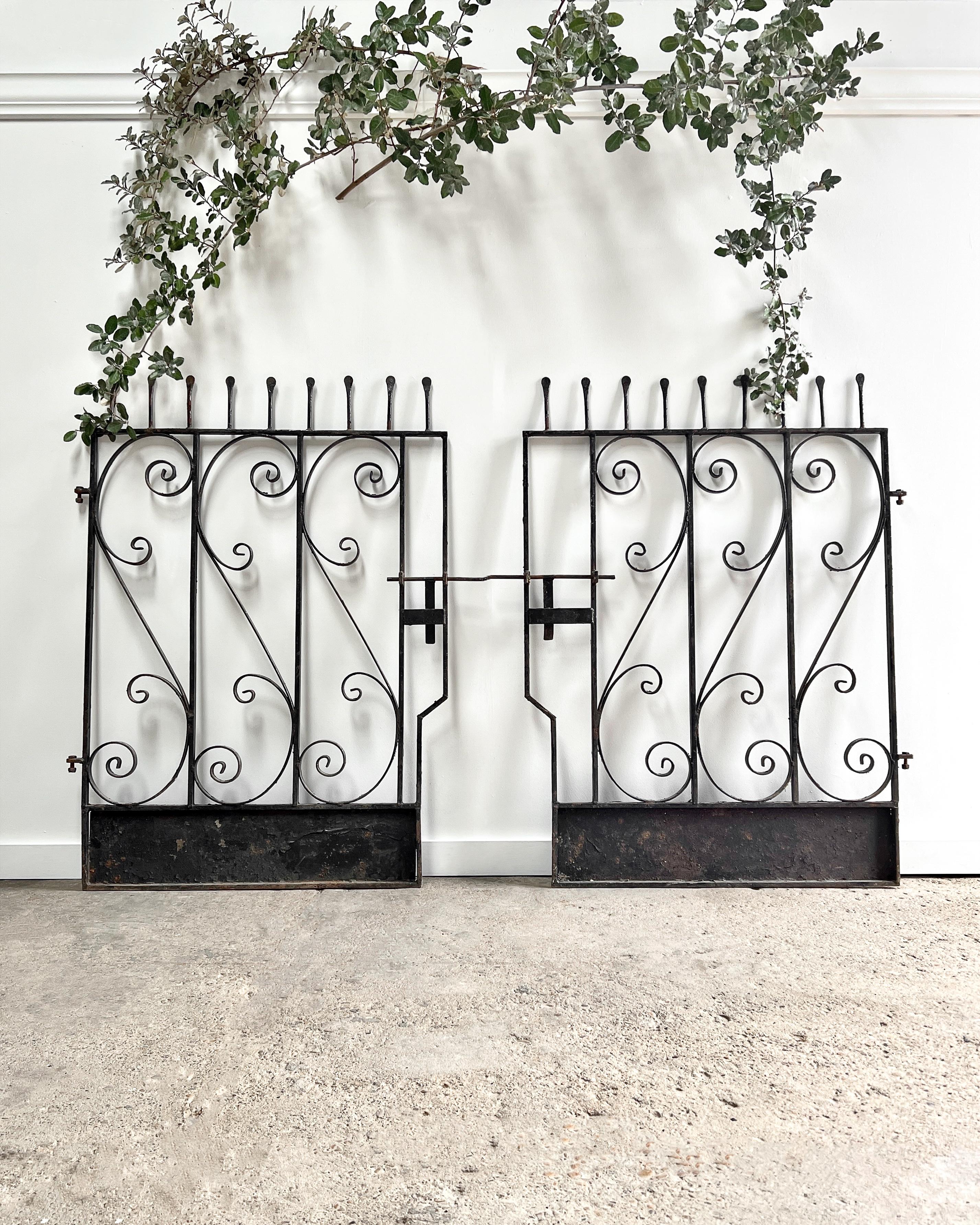 Set of 2 Victorian Wrought Iron Garden Gates For Sale 4