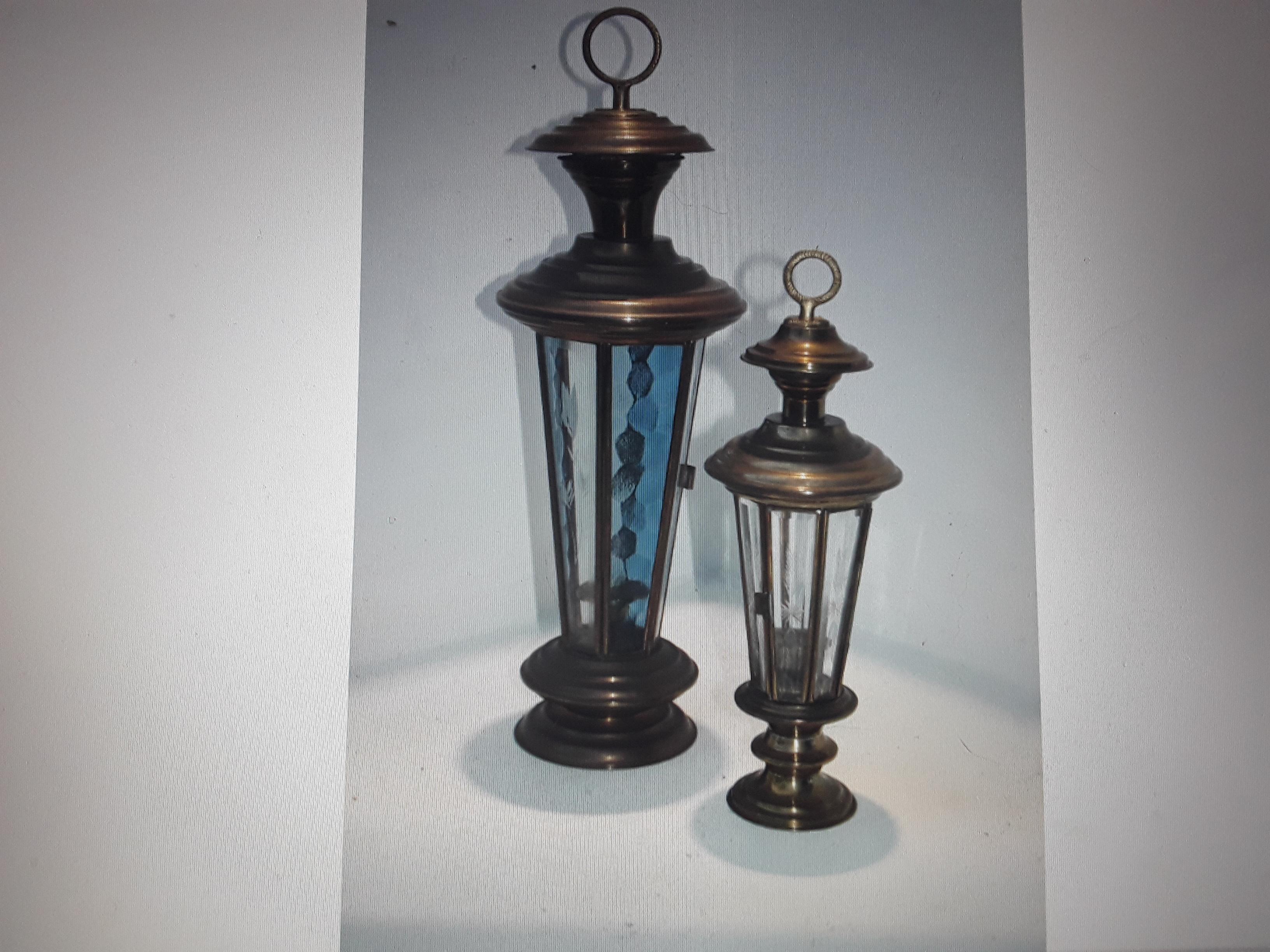 Set of 2 Vintage 1960's Candle Lit Lanterns For Sale 2