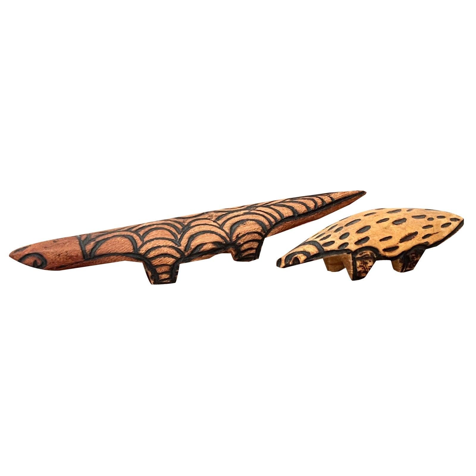 Set of 2 Vintage Australian Aboriginal Art Wood Carving Animal Figurines For Sale