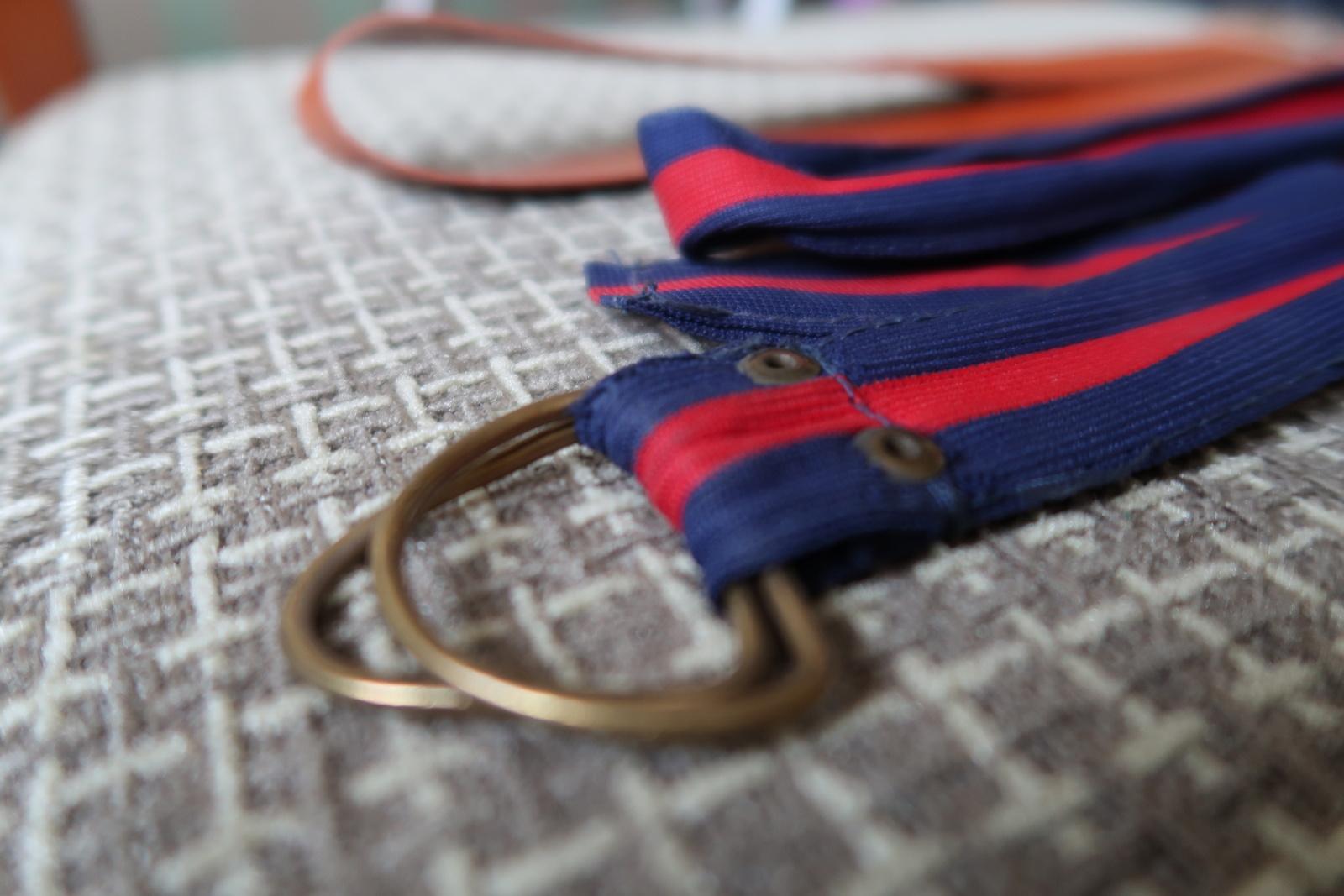 Satz von 2 Vintage-Gürteln aus der UdSSR: Timeless Elegance in Brown und Marineblau, 1J98 im Angebot 2