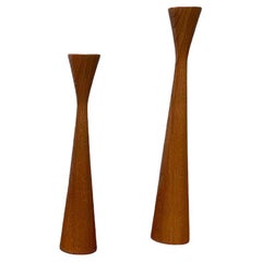Juego de 2 candelabros vintage daneses de teca