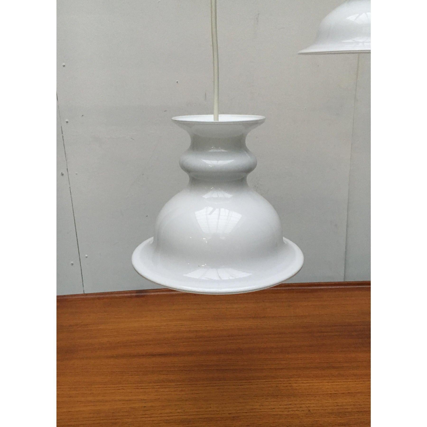 Ensemble de 2 lampes suspendues danoises Tivoli par Sidse Werner, début des années 80 en vente 4