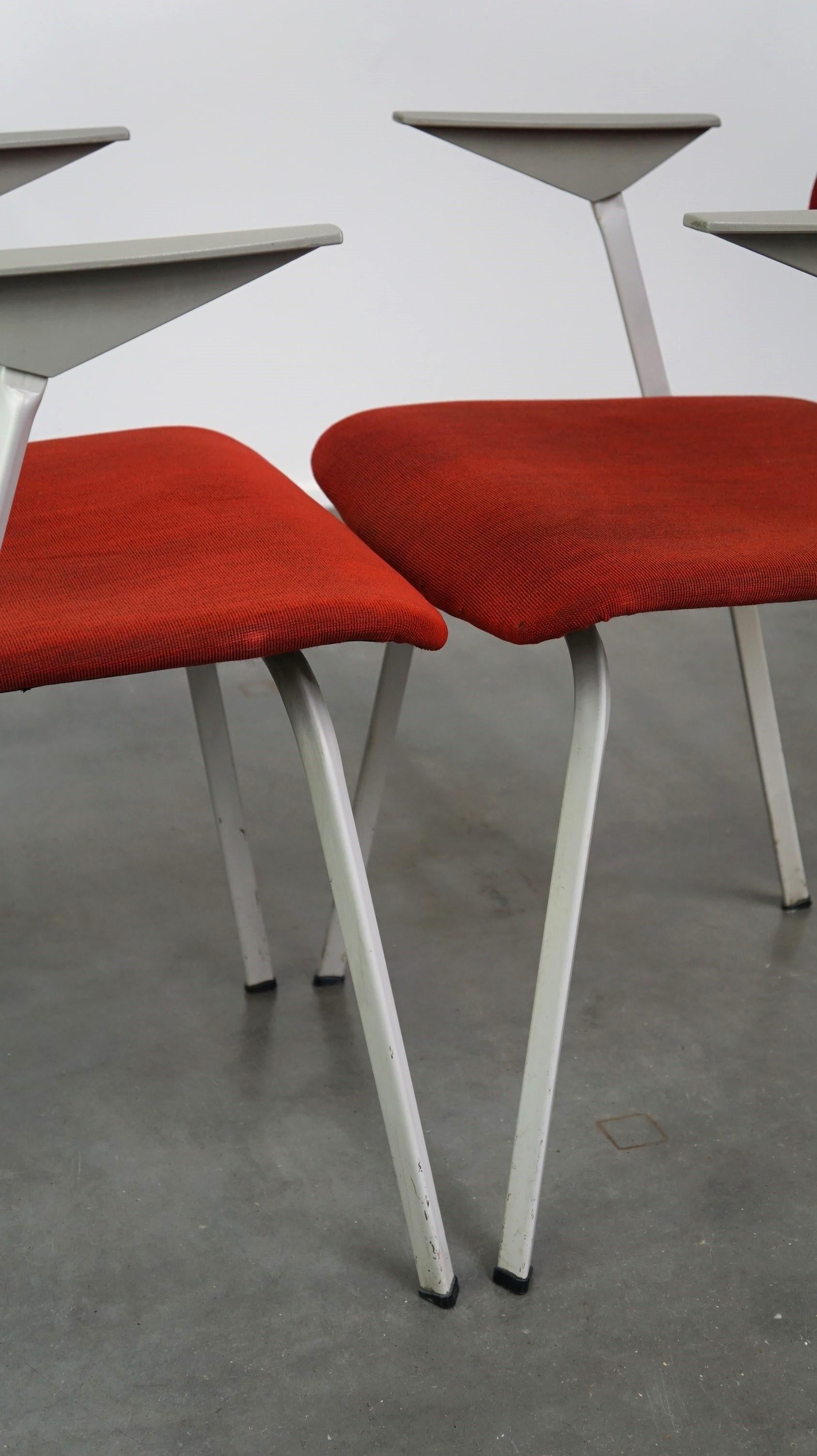Set di 2 sedie di design vintage di Friso Kramer per Ahrend de Cirkel fine anni '60 in vendita 4
