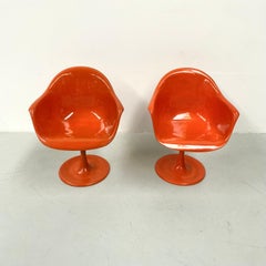 Ensemble de 2 chaises tulipes pivotantes vintage en fibre de verre en orange, années 1960