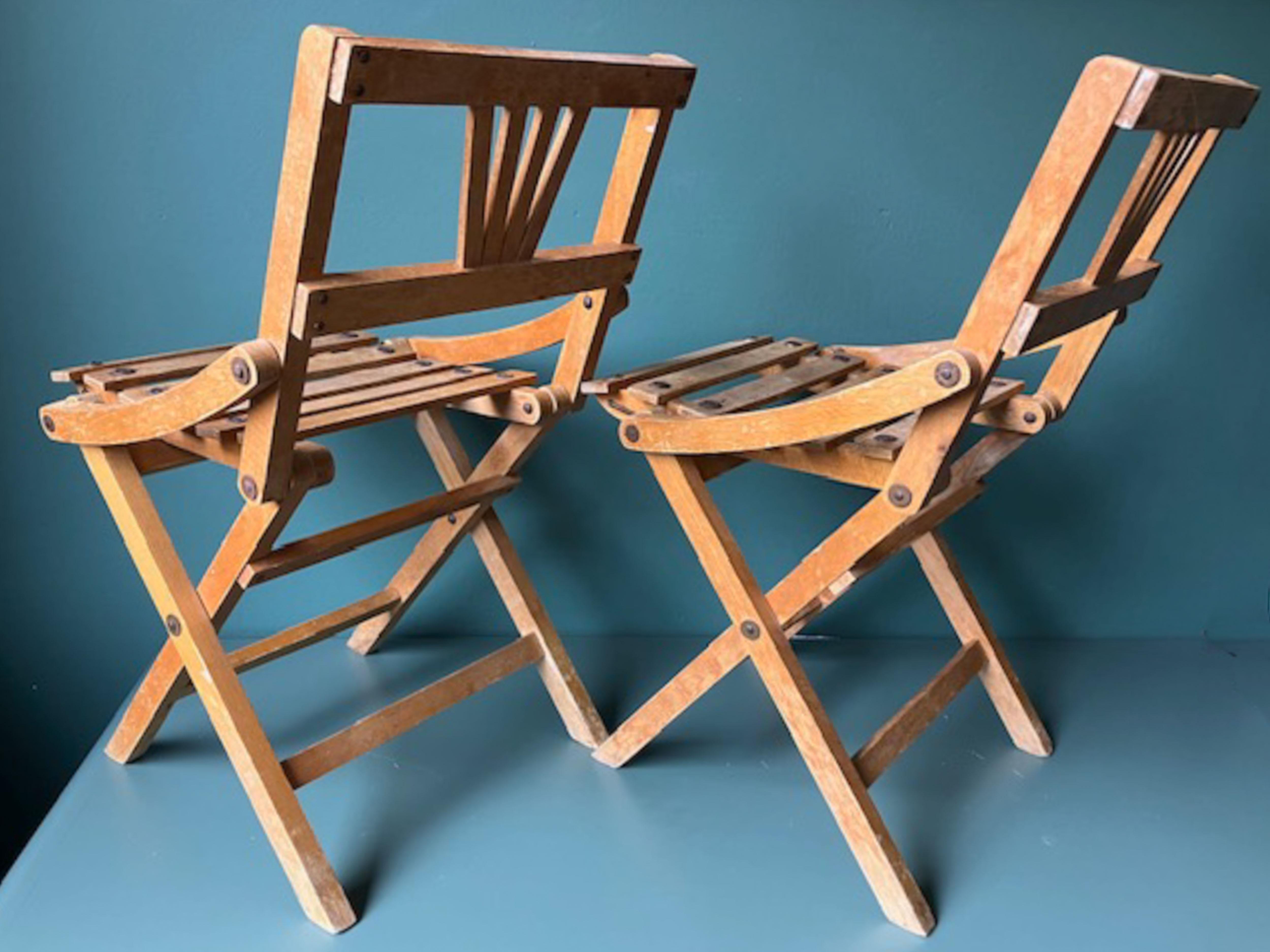 Set of 2 Vintage Folding Chairs for Children, France 1950s  In Fair Condition In Appeltern, Gelderland