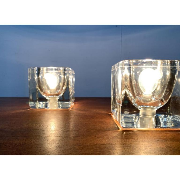 Ensemble de 2 lampes de bureau cubiques TA 14 en verre allemand de Peill & Putzler, années 70 en vente 4