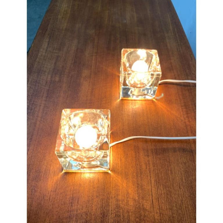 Verre Ensemble de 2 lampes de bureau cubiques TA 14 en verre allemand de Peill & Putzler, années 70 en vente