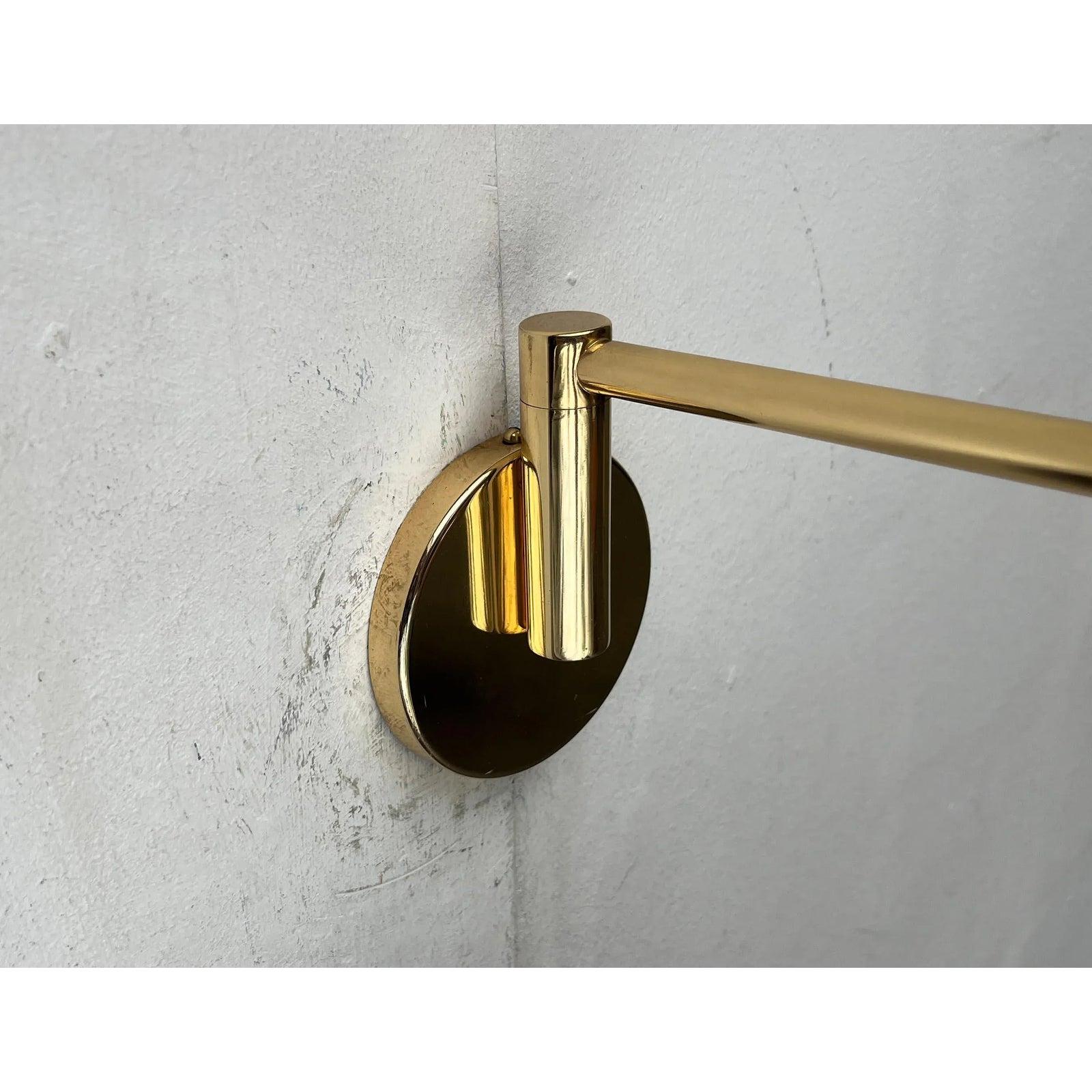 Set of 2 Vintage German Hollywood Regency Style Brass Wall Lamps, 1970s In Excellent Condition For Sale In Hamburg, DE