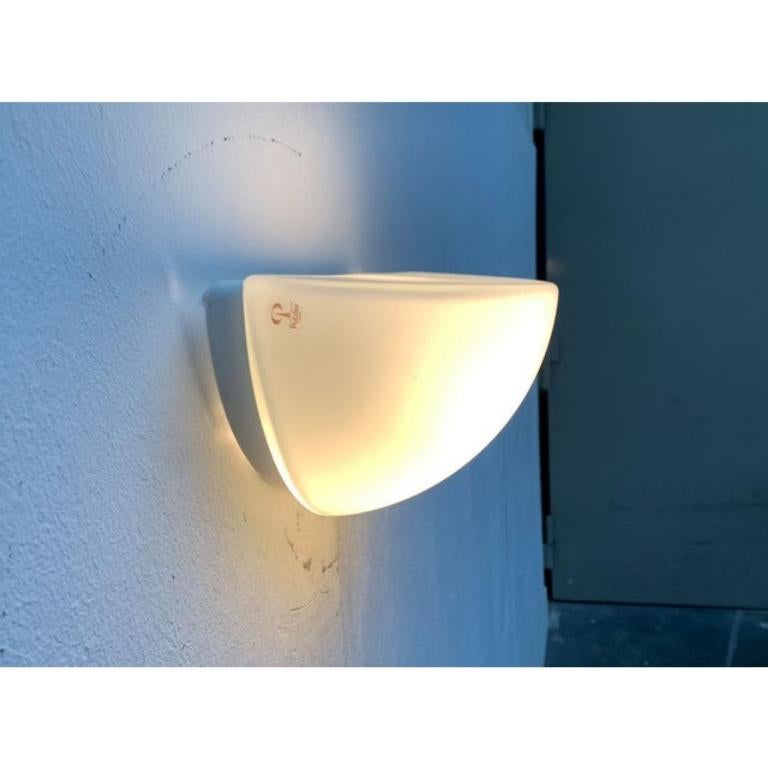 20ième siècle Ensemble de 2 lampes murales allemandes de l'ère spatiale, Peill & Putzler, 1970 en vente