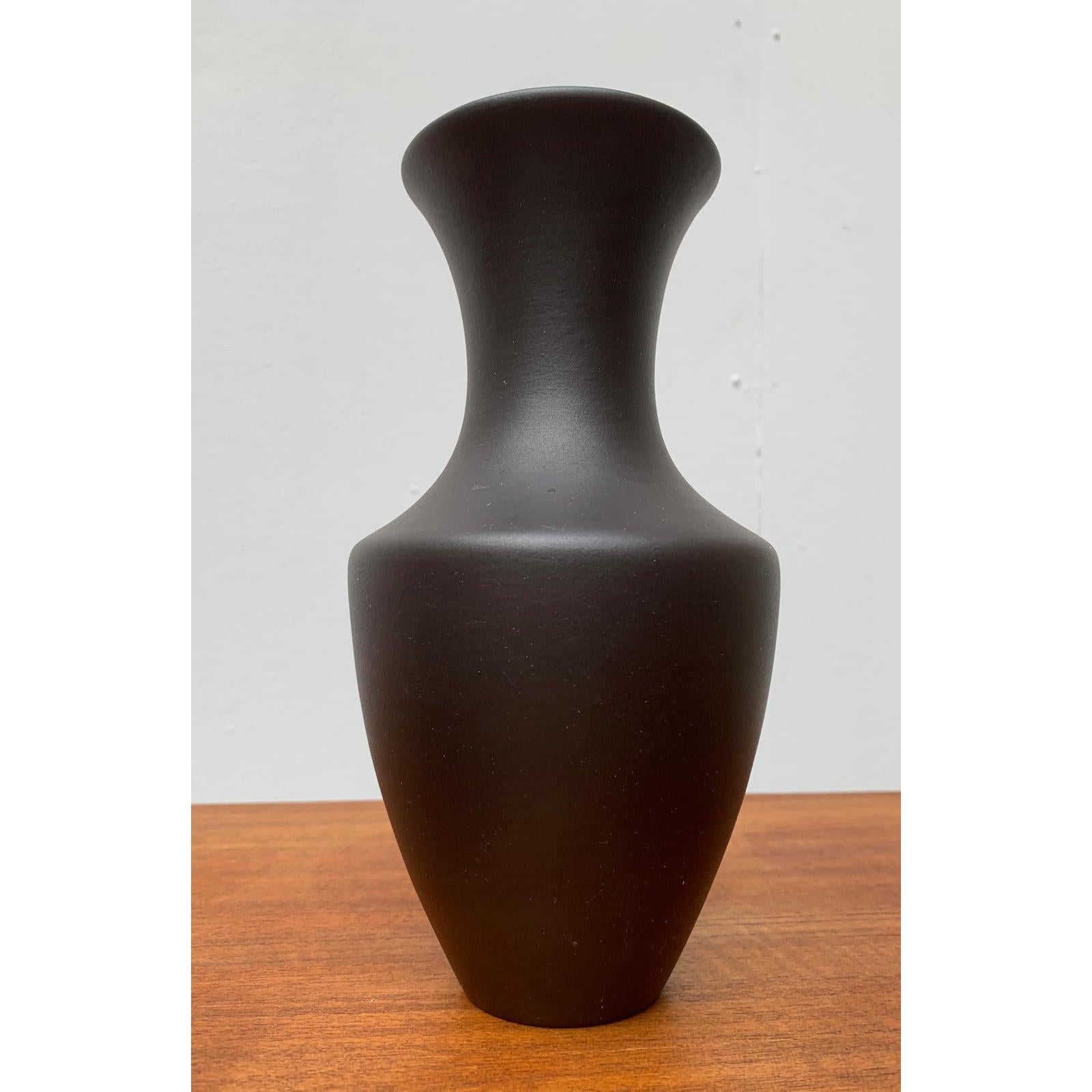Set di 2 vasi di ceramica Wormser Terra-Sigillata tedeschi d'epoca In condizioni buone in vendita a Hamburg, DE