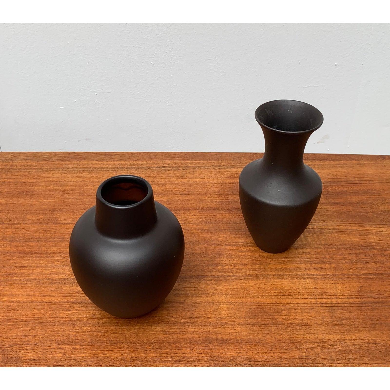 Ceramica Set di 2 vasi di ceramica Wormser Terra-Sigillata tedeschi d'epoca in vendita