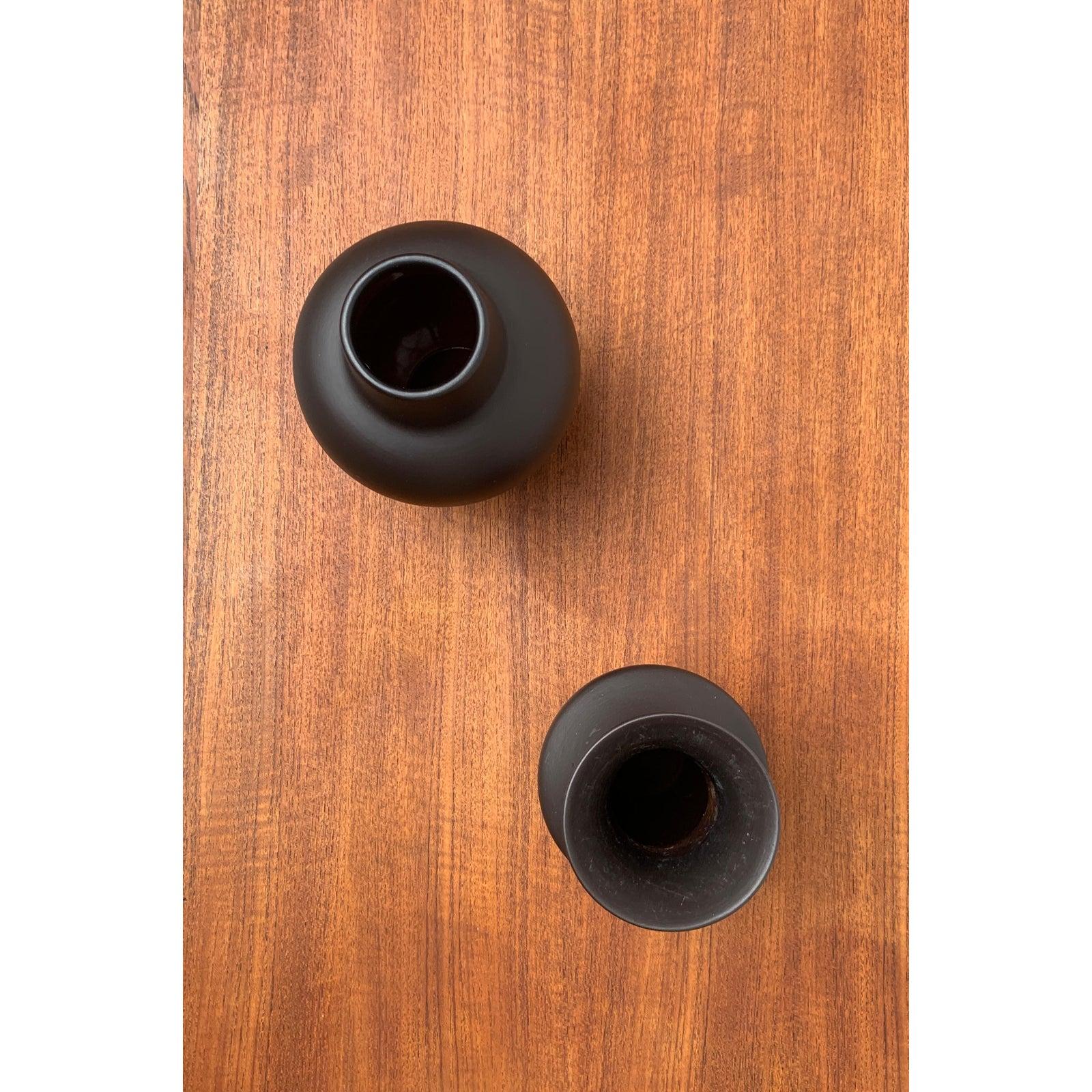 Set di 2 vasi di ceramica Wormser Terra-Sigillata tedeschi d'epoca in vendita 2