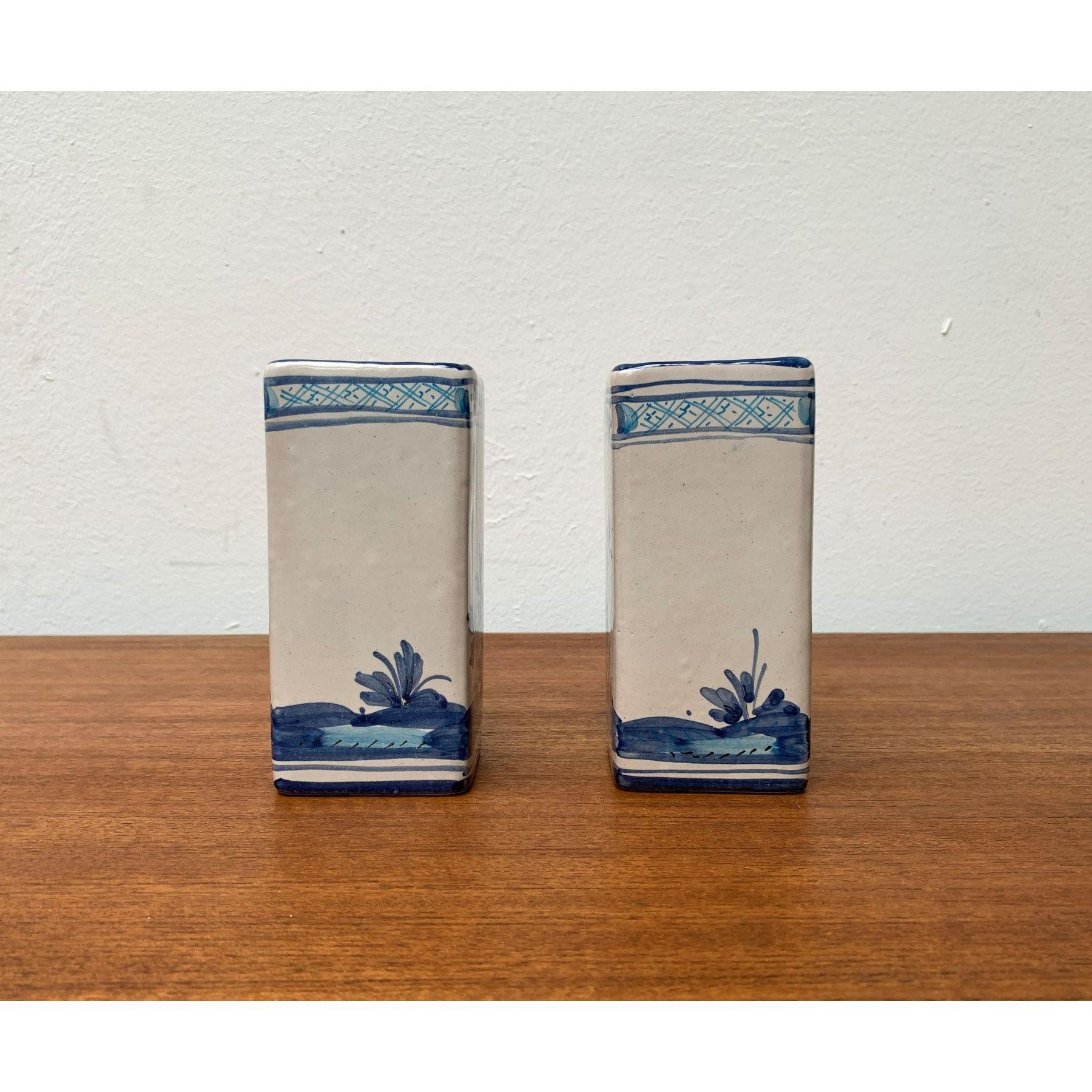 Ensemble de 2 vases italiens peints à la main de Larucci Italie, 1970 en vente 2