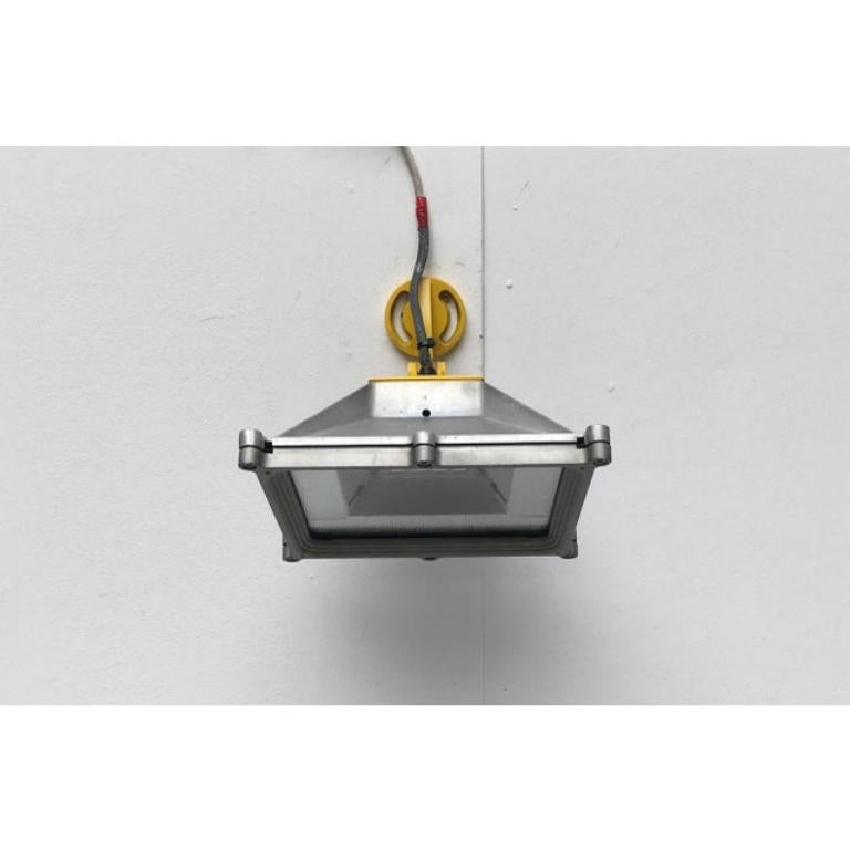 Set of 2 Vintage Italian Lingotto Sconces by Renzo Piano for iGuzzini, 1990s For Sale 6