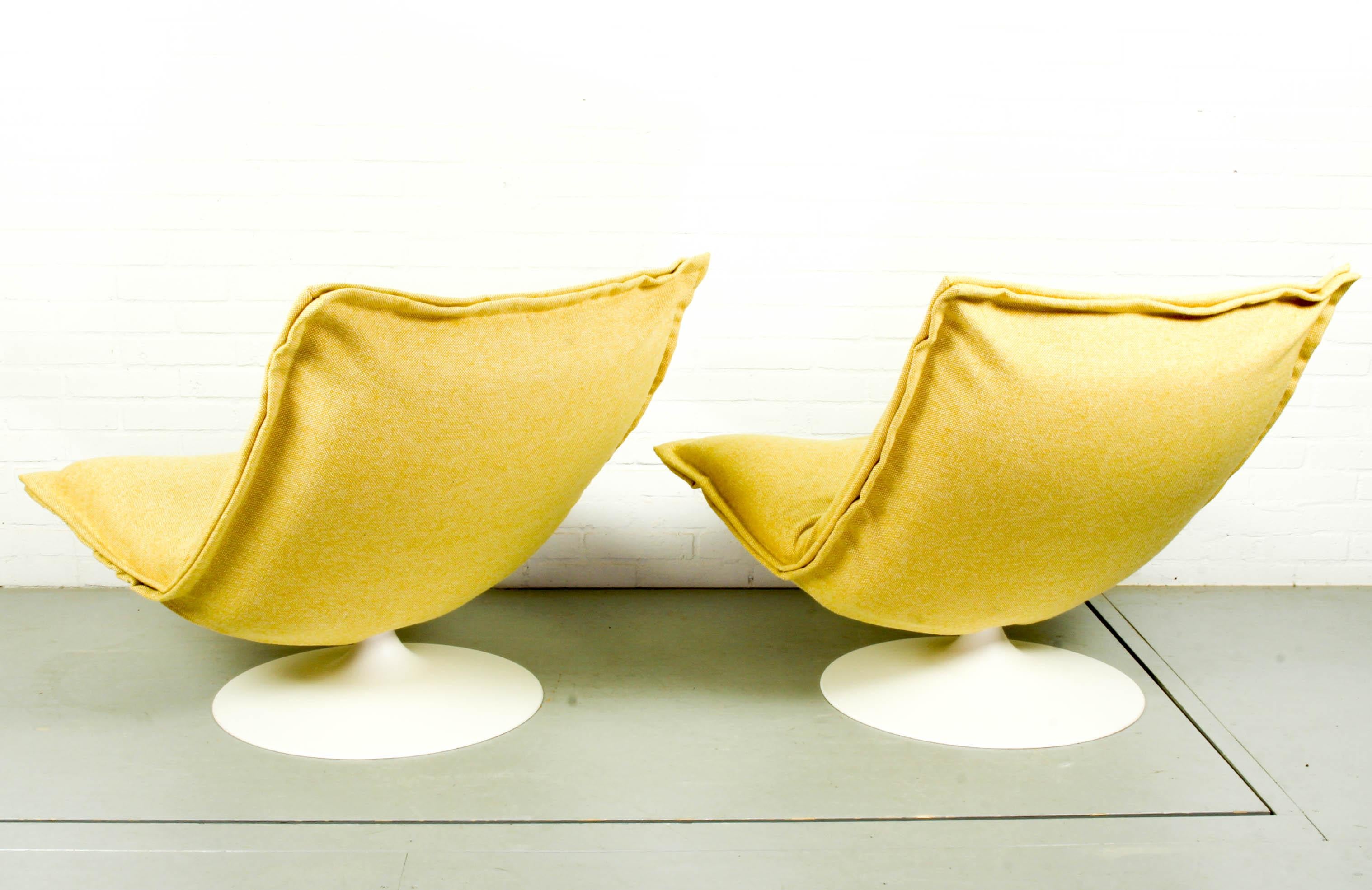 Set of 2 vintage Lounge Chairs F980 by Harcourt for Artifort, 1975 In Good Condition In Appeltern, Gelderland
