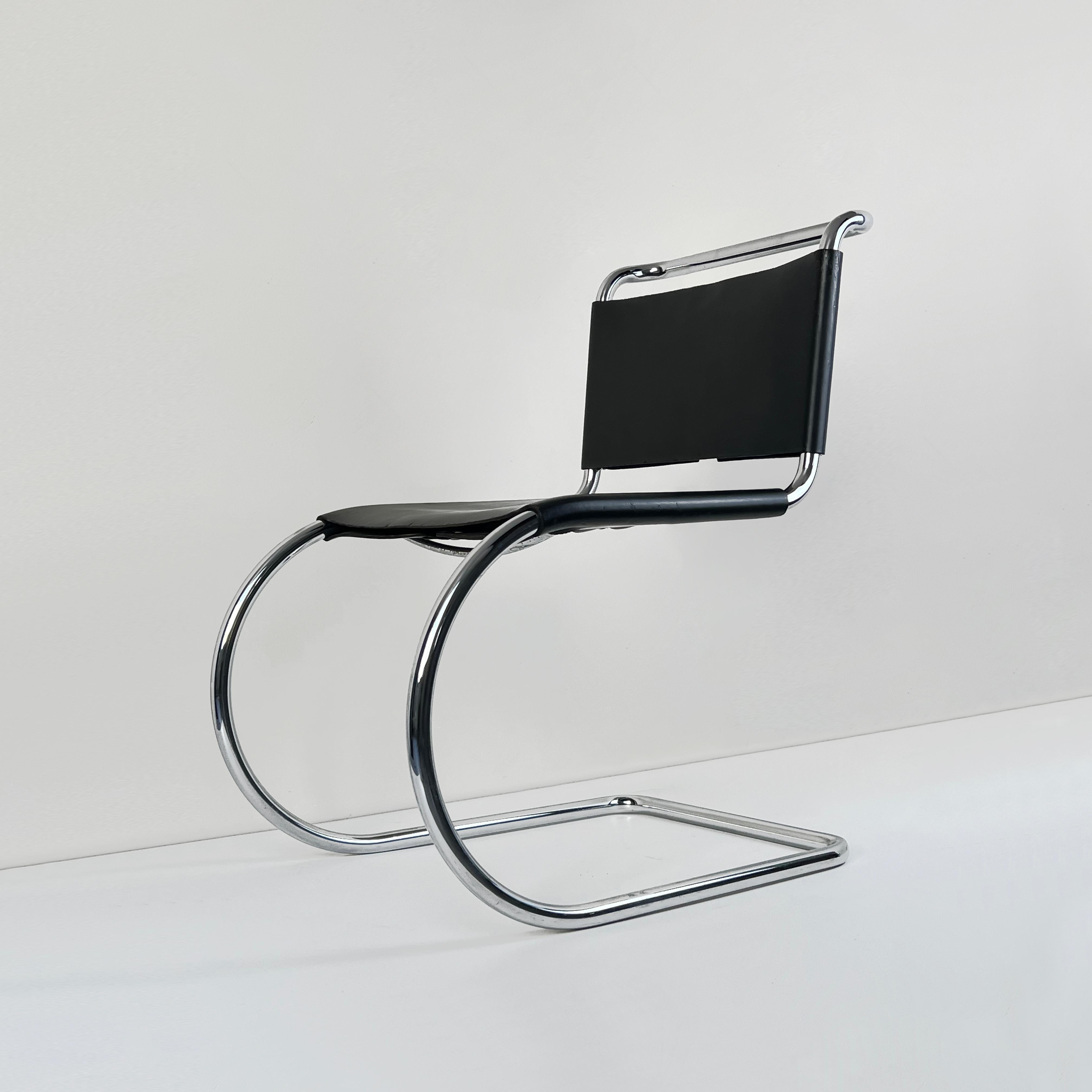 Satz von 2 MR10-Stühlen im Vintage-Stil von Mies van Der Rohe für Knoll, 1970er Jahre (amerikanisch) im Angebot