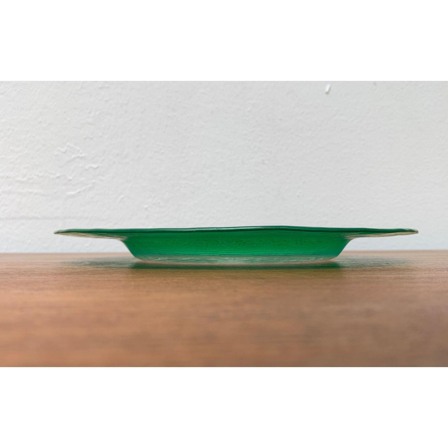 20th Century Set of 2 Vintage Postmodern Italian Glass Plates from Diangelo For Sale