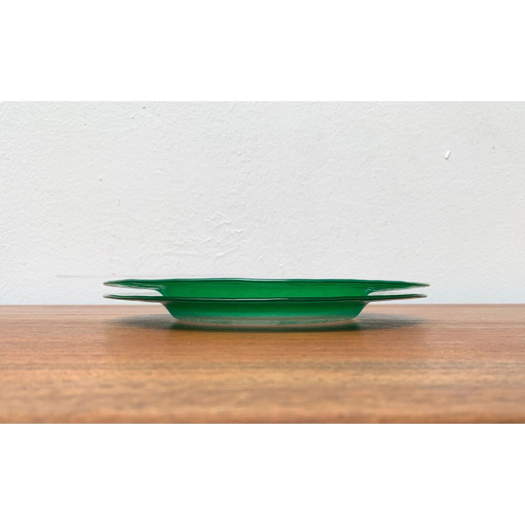 Set of 2 Vintage Postmodern Italian Glass Plates from Diangelo For Sale 1