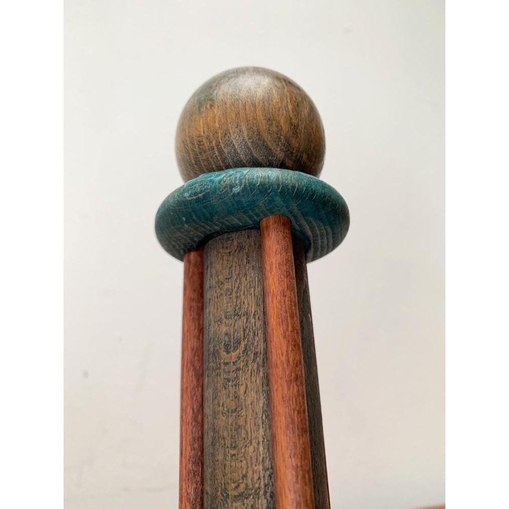 Ensemble de 2 bougeoirs postmodernes en bois, années 1960 en vente 6
