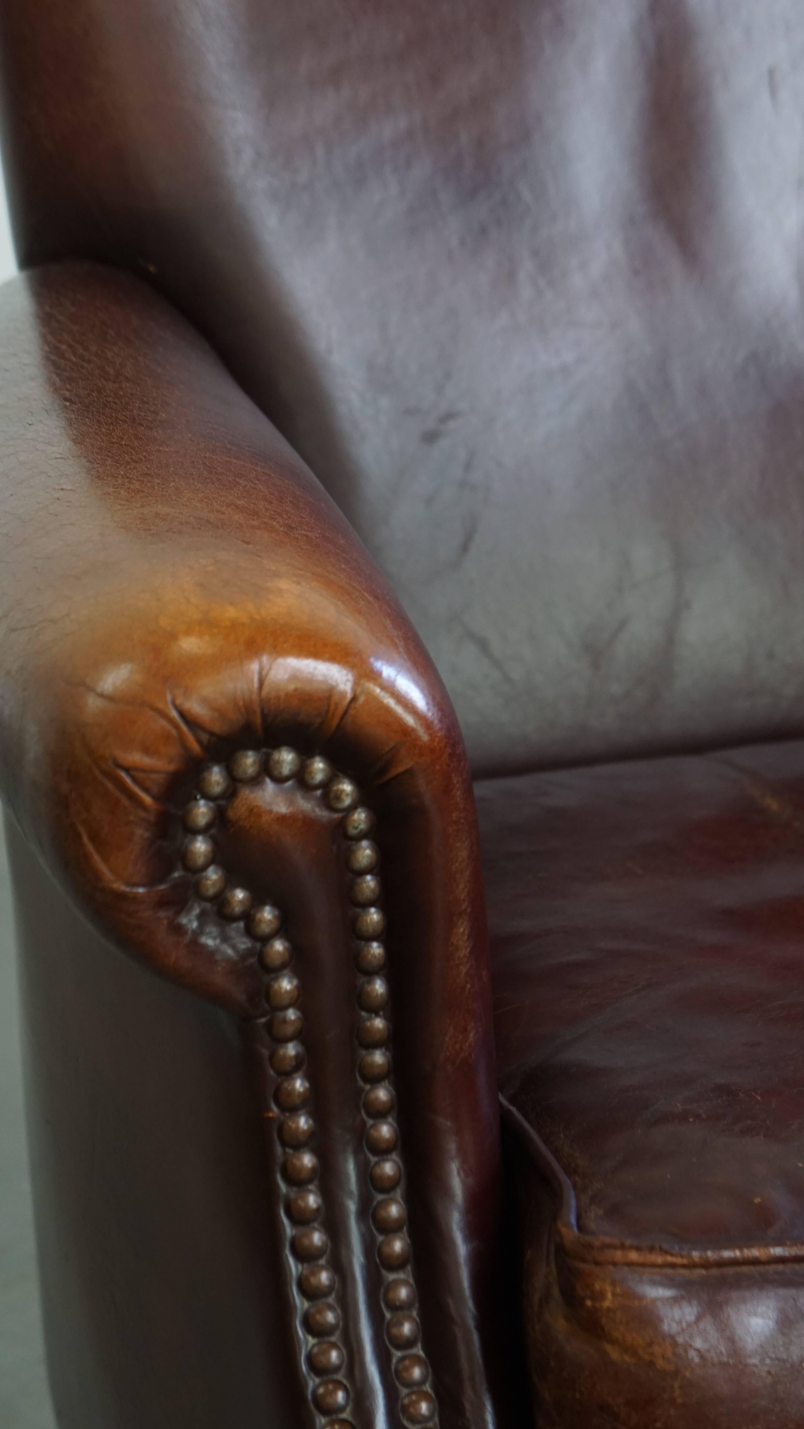 Set of 2 vintage sheepskin leather armchairs For Sale 4