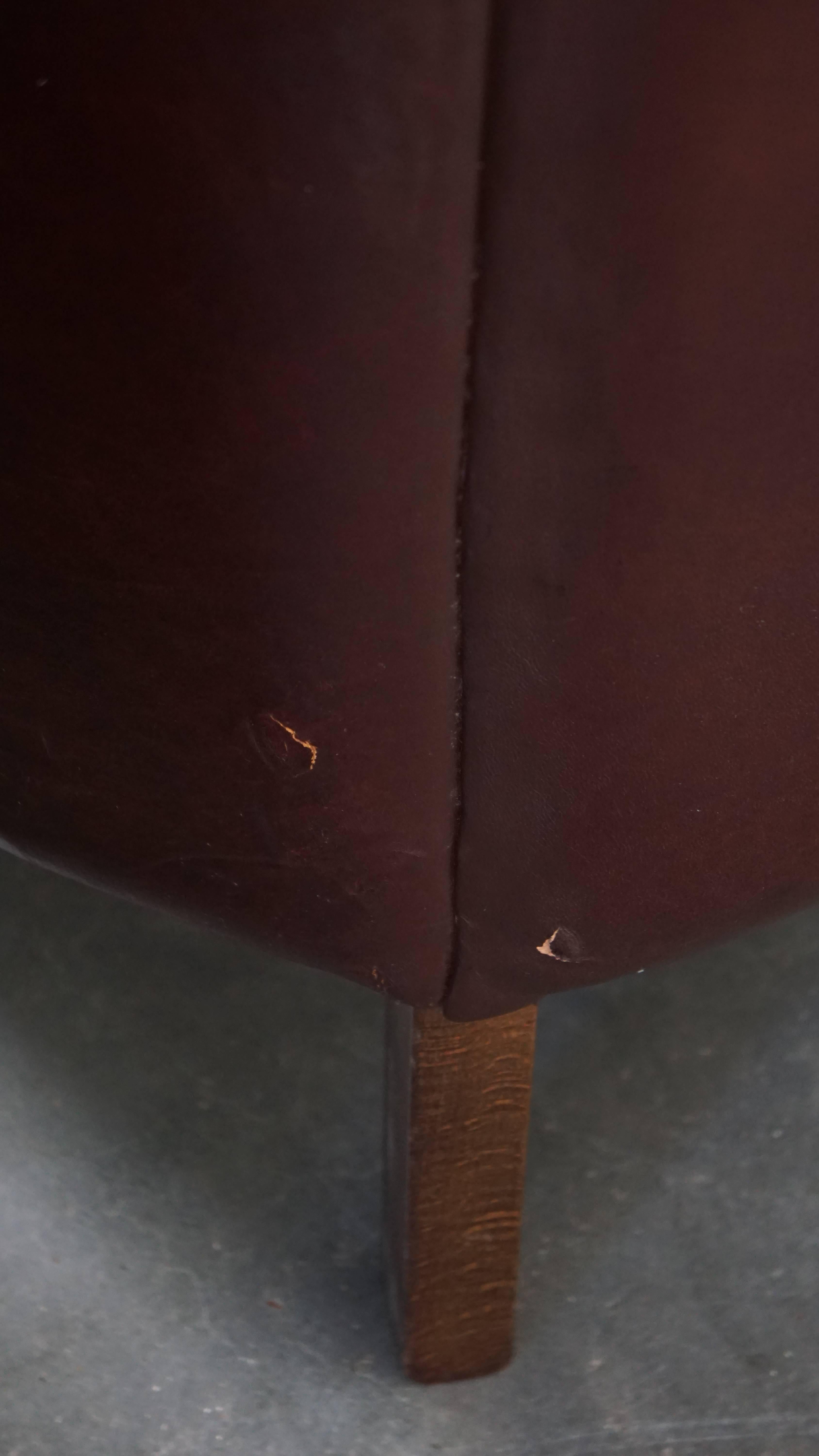 Set of 2 vintage sheepskin leather armchairs For Sale 11