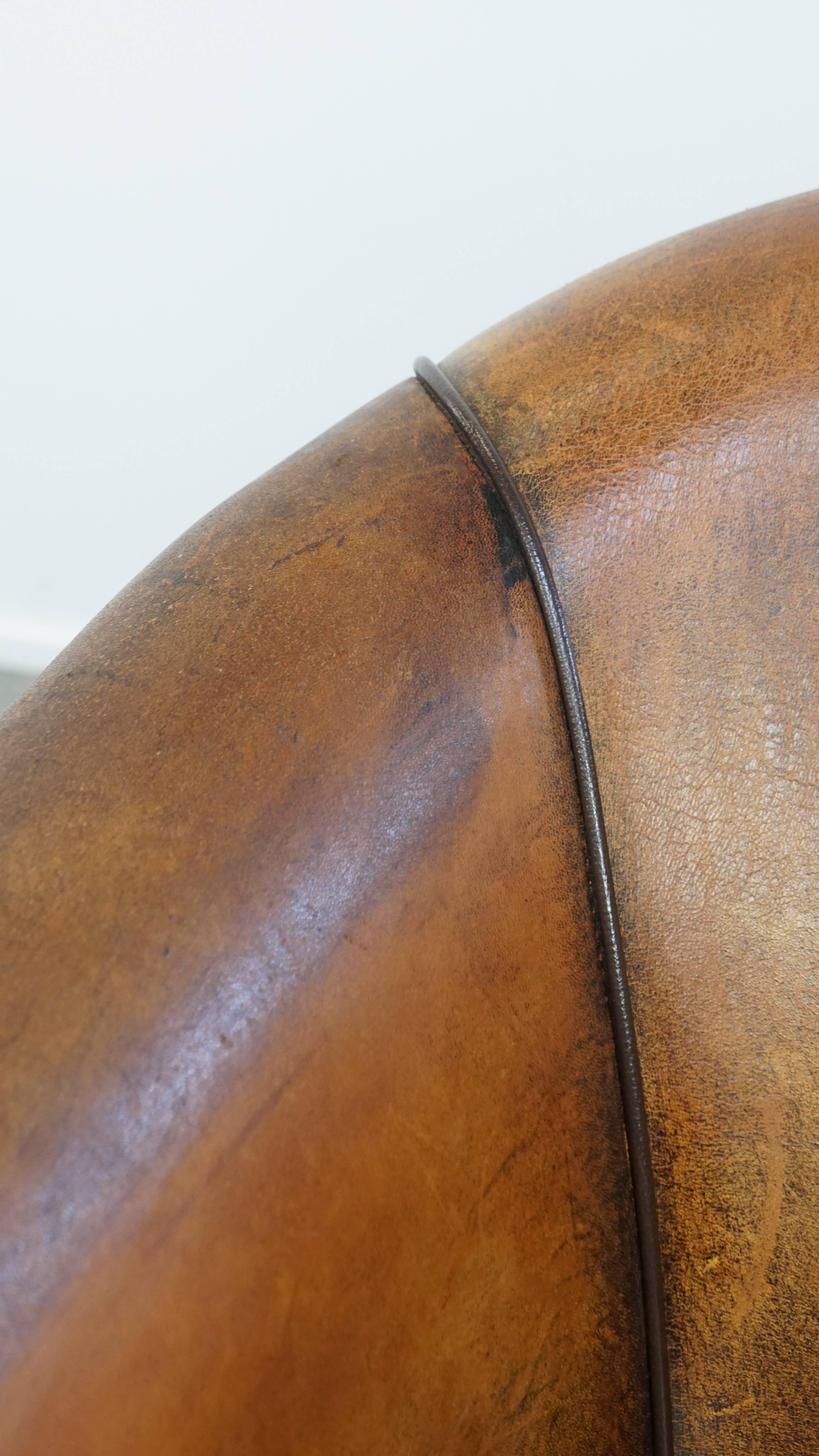 Set of 2 Vintage Sheepskin Leather Club Chairs For Sale 7