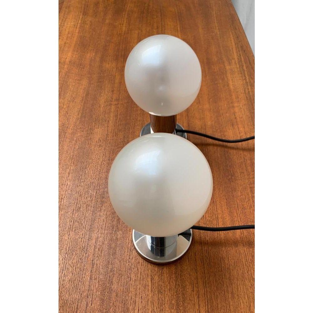 Ensemble de 2 lampes de bureau allemandes perlées de l'ère spatiale par Motoko Ishii, 1970 en vente 1
