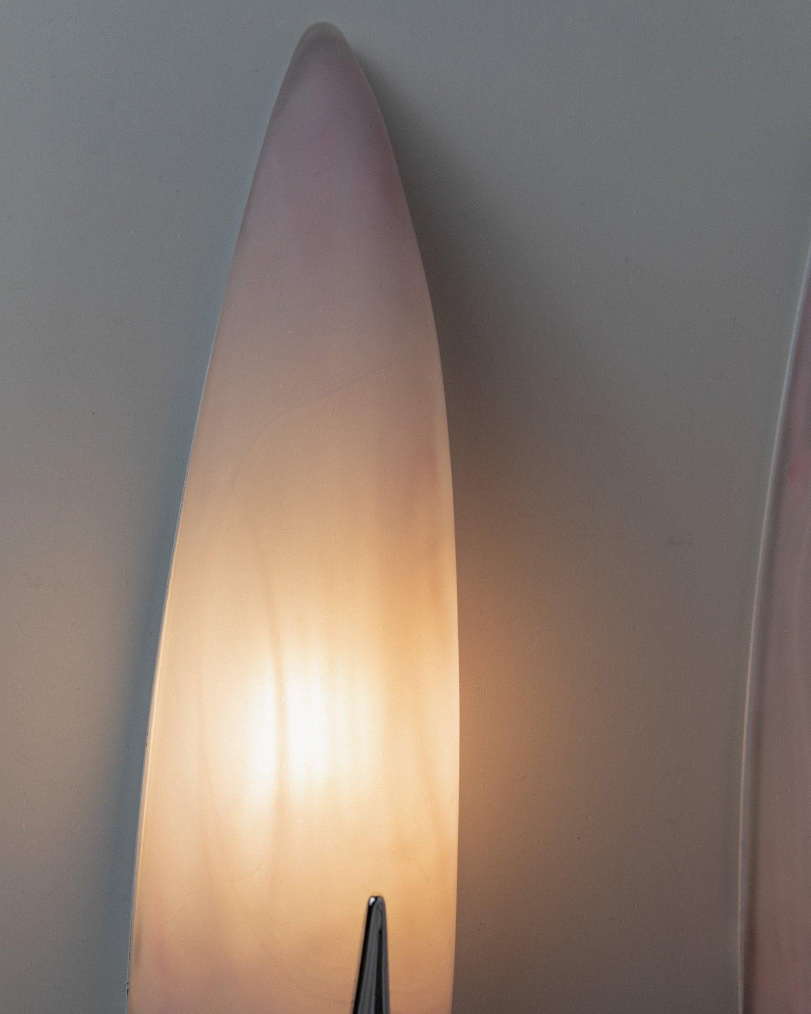 Set di 2 lampade da parete vintage in vetro rosa e cromo, Spagna, anni '80 in vendita 4