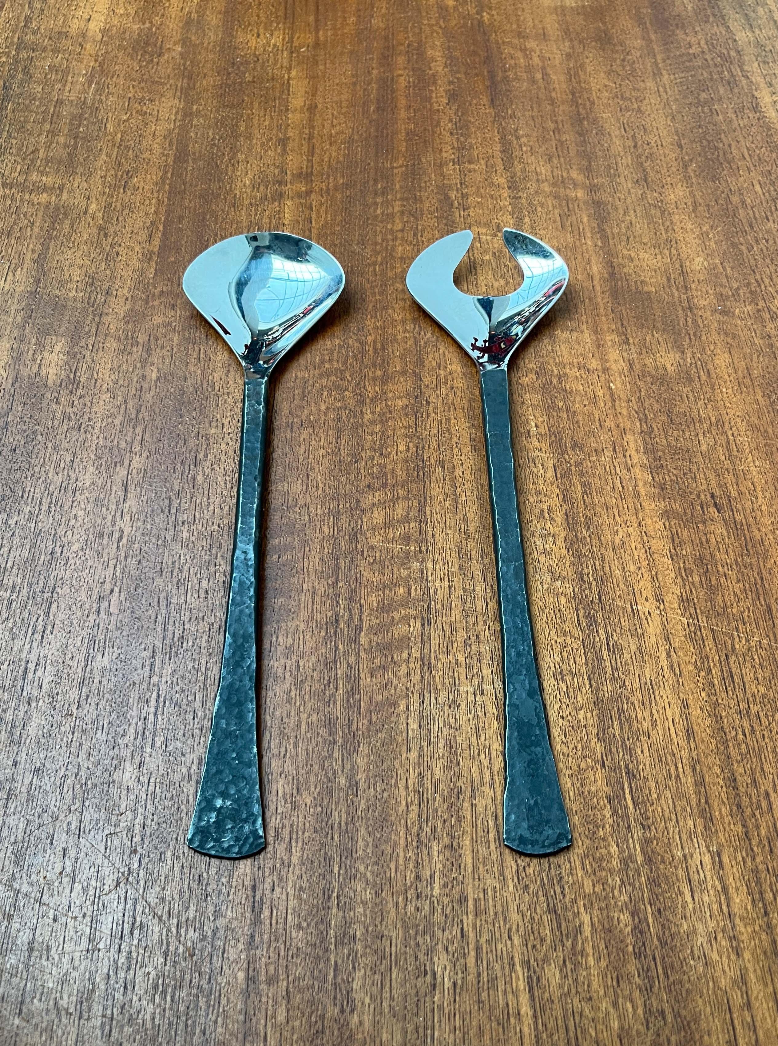 Finlandais Set of 2 Vintage Wrought Iron Design Salad Servers, Finland, 1970s en vente