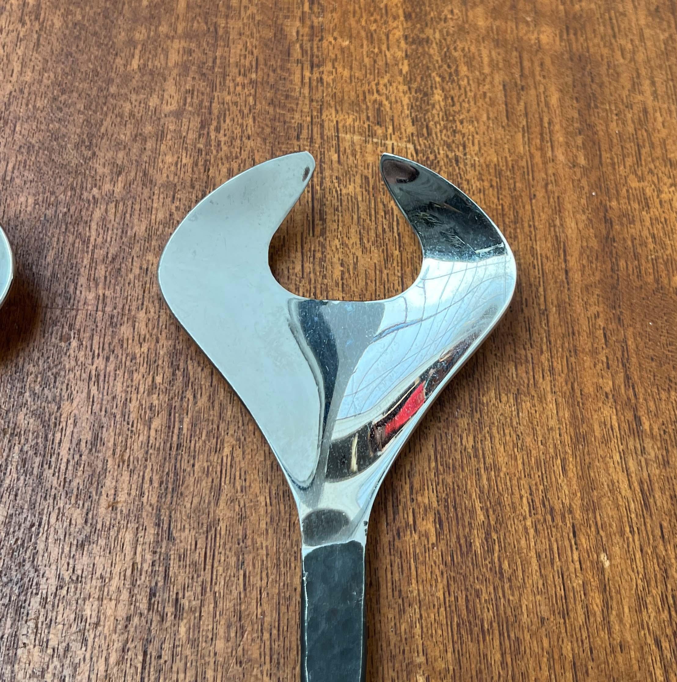 20ième siècle Set of 2 Vintage Wrought Iron Design Salad Servers, Finland, 1970s en vente