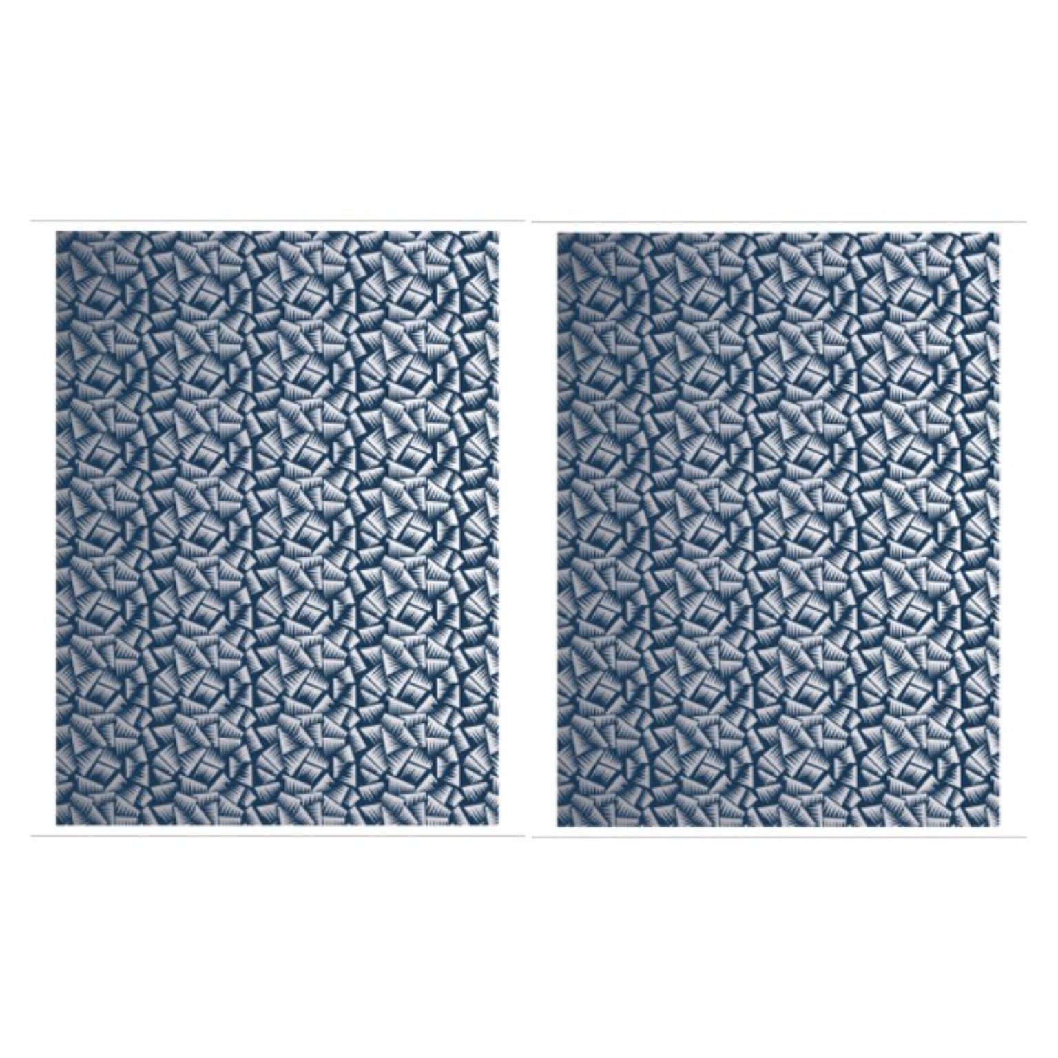 Set von 2 Wandteppichen „JER“, Jacques Emile Rulhmann
Abmessungen: 53 B x 0,2 T x 1000 H cm
MATERIALIEN: Tapete (Papierqualität 150g)
Verschiedene Farben sind verfügbar

JER ist ein Hintergrundbild. Das Muster wurde in den wilden 1920er Jahren von