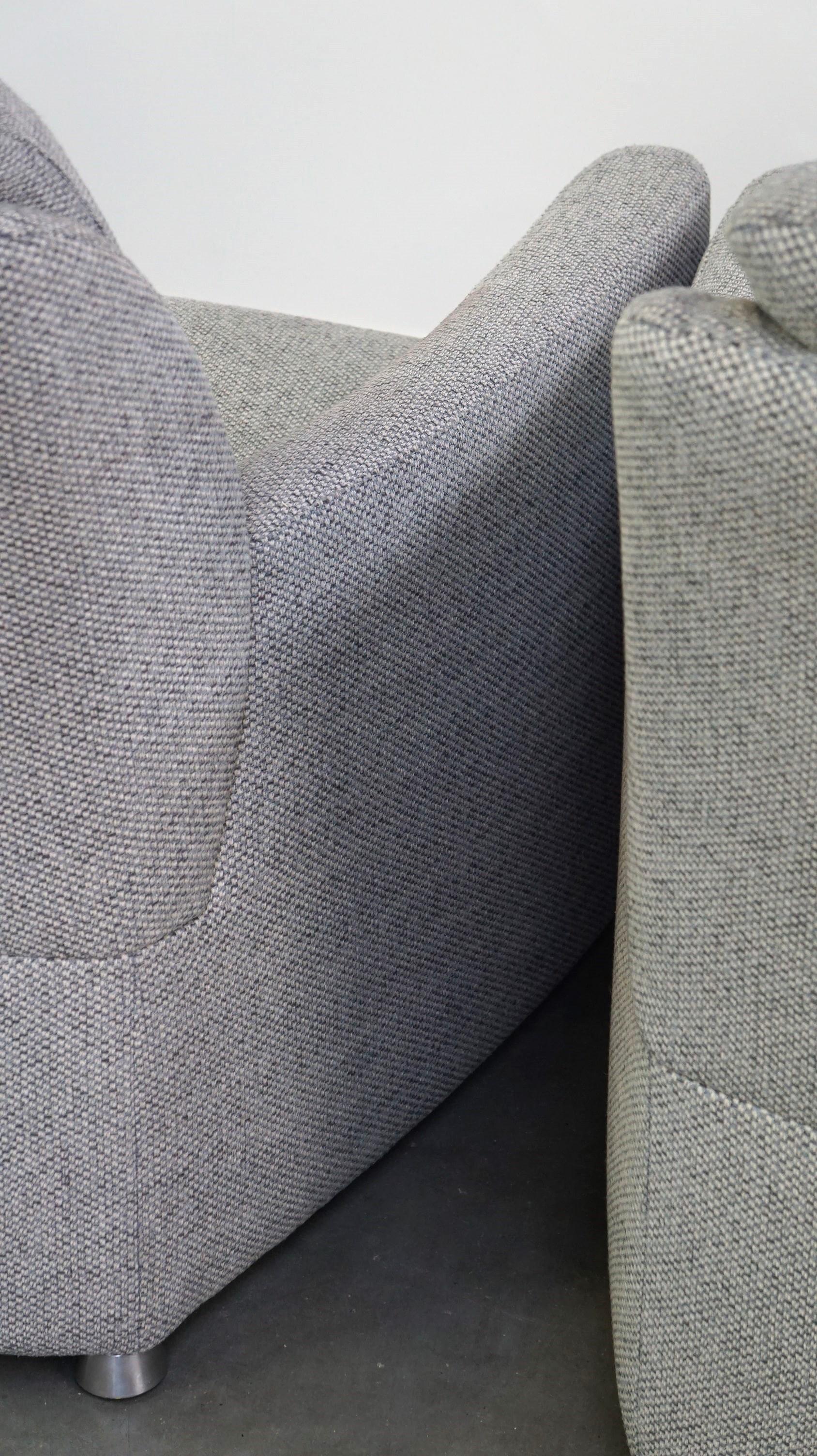 Set di 2 comode e curate poltrone Leolux Fidamigo design in vendita 8