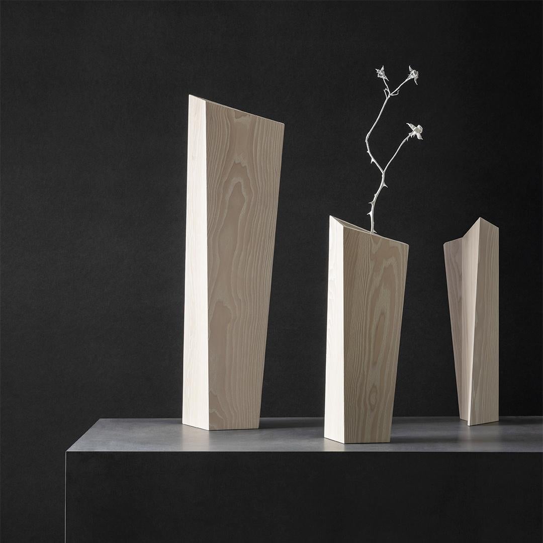 Ensemble de 2 vases Nun en frêne blanc par Matthias Scherzinger Neuf - En vente à Geneve, CH