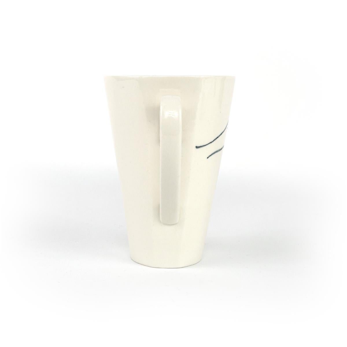 Ensemble de 2 tasses « Kissing » en céramique blanche conçues et fabriquées par le Studio Zwartjes en vente 7
