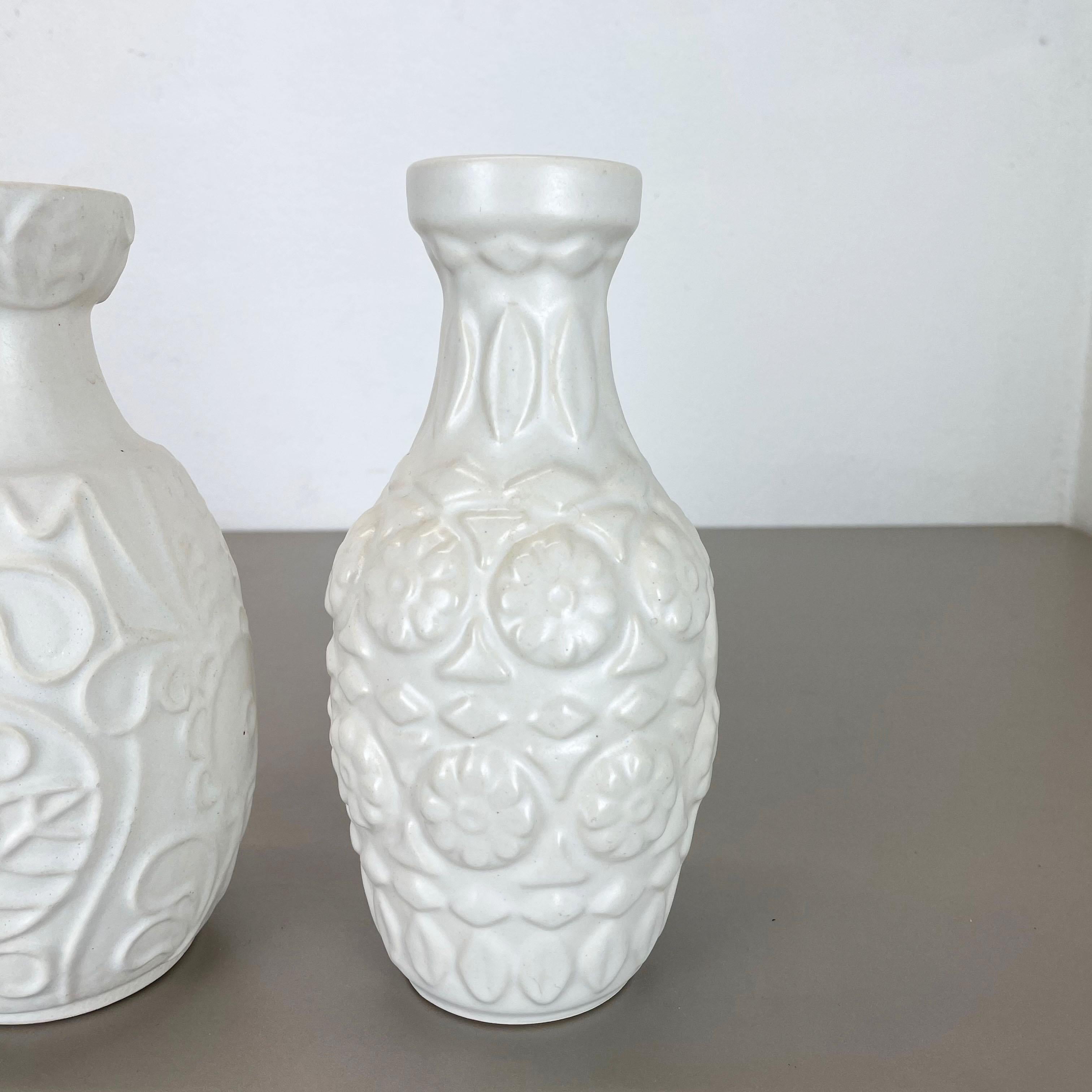 Set of 2 White Floral Fat Lava Op Art Pottery Vase Made Bay Ceramics, Germany For Sale 5