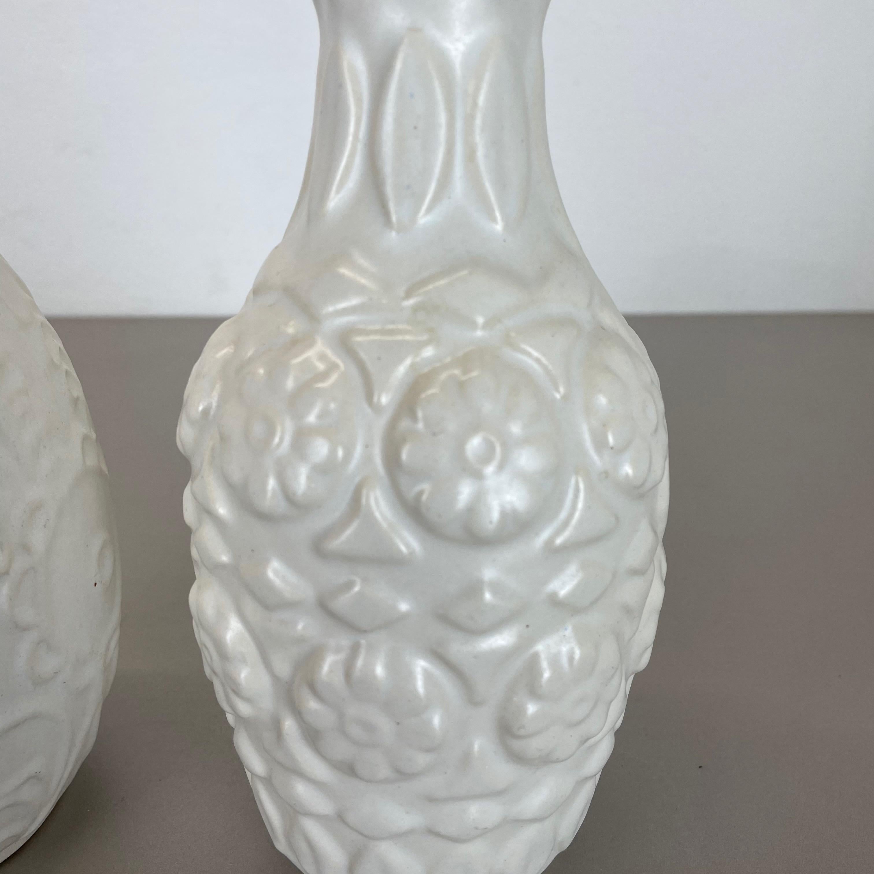 Set of 2 White Floral Fat Lava Op Art Pottery Vase Made Bay Ceramics, Germany For Sale 7