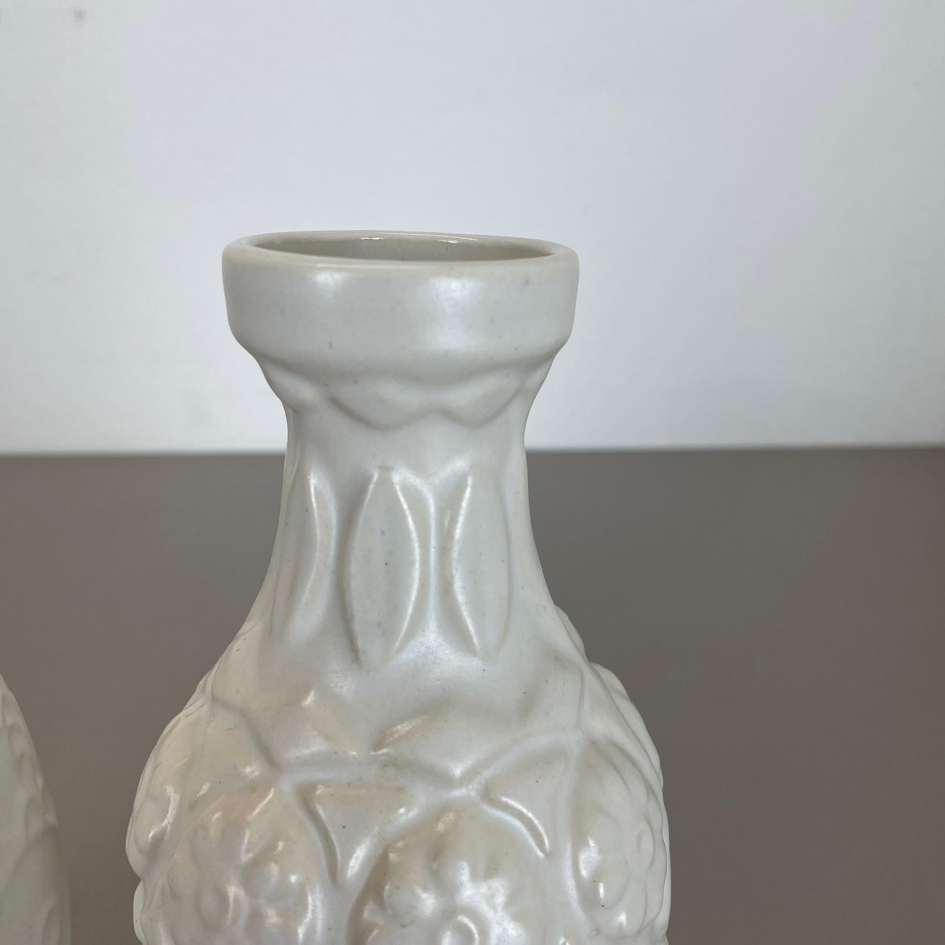 Set of 2 White Floral Fat Lava Op Art Pottery Vase Made Bay Ceramics, Germany For Sale 8