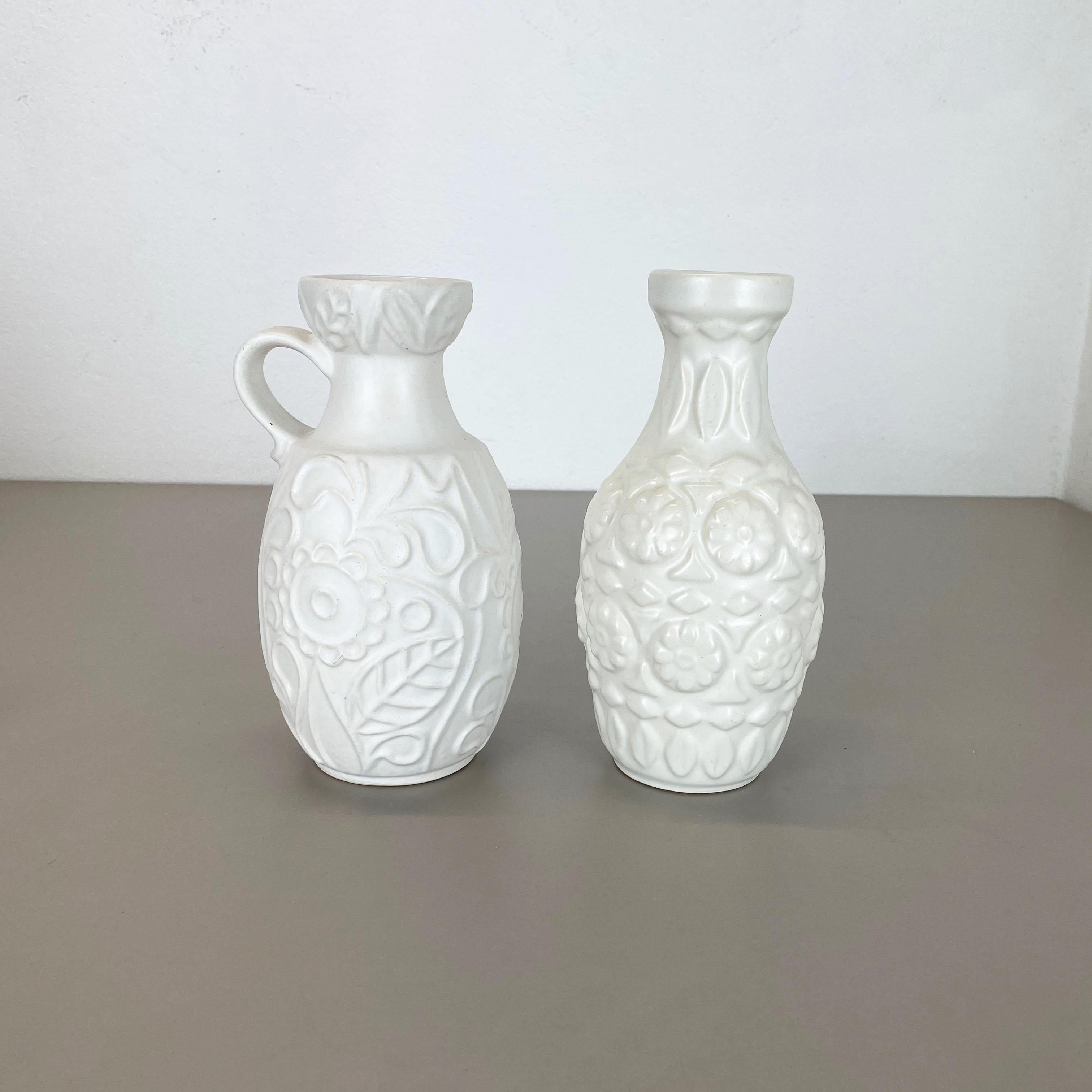 Mid-Century Modern Set of 2 White Floral Fat Lava Op Art Pottery Vase Made Bay Ceramics, Germany For Sale