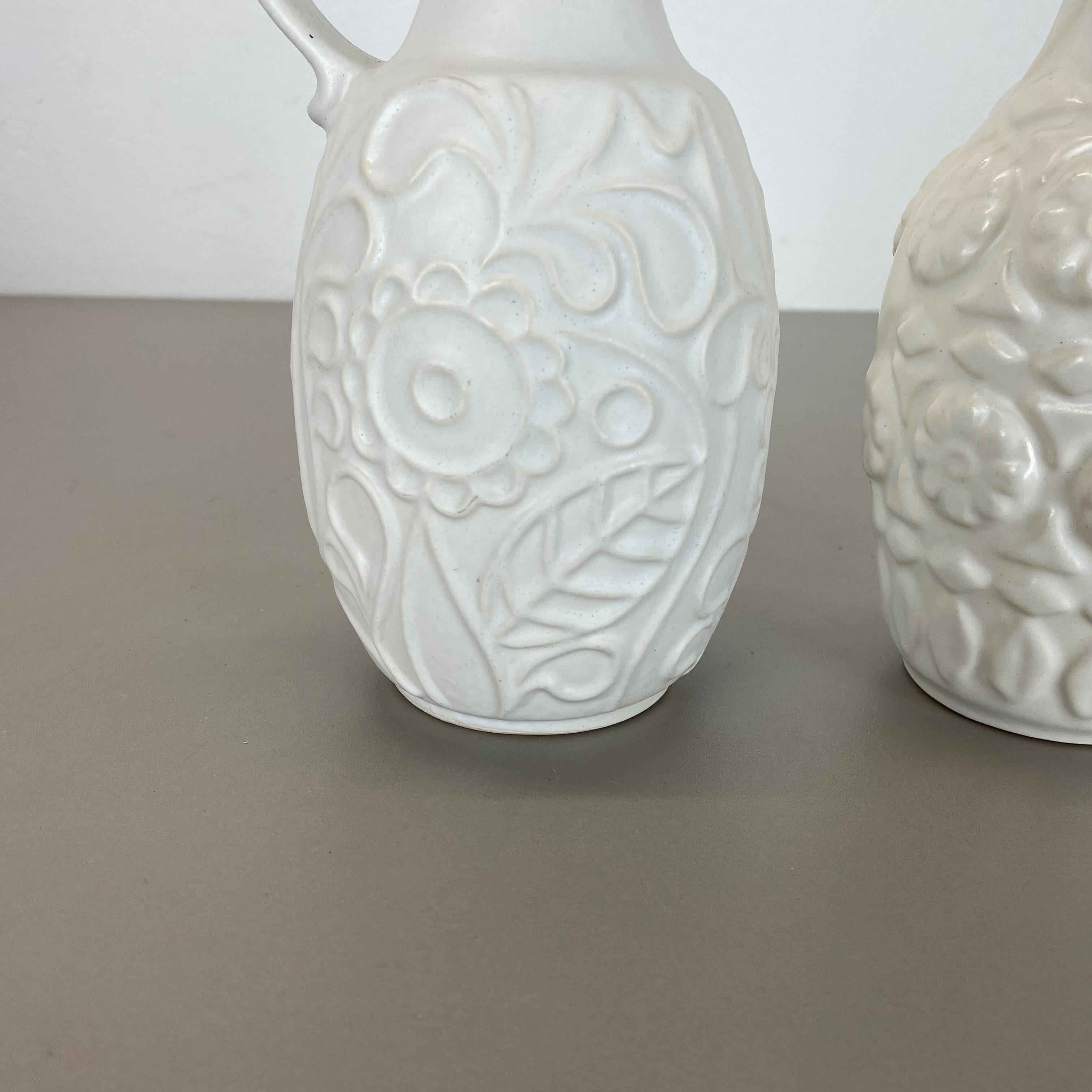 Set of 2 White Floral Fat Lava Op Art Pottery Vase Made Bay Ceramics, Germany For Sale 1