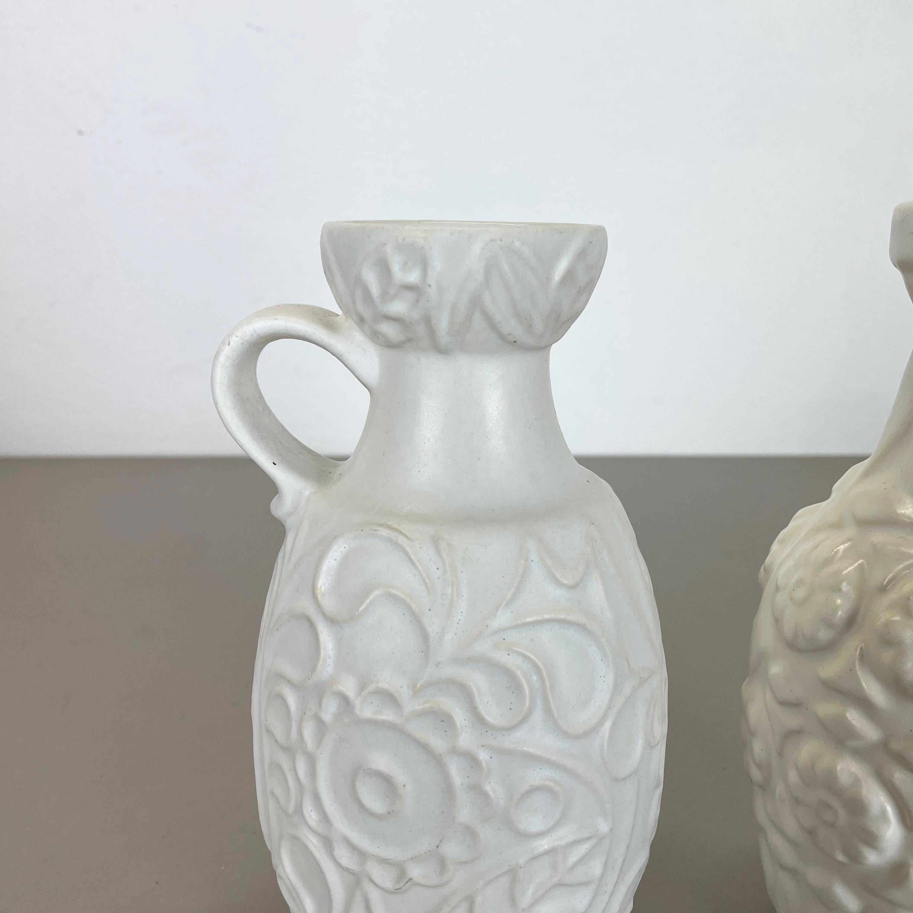 Set of 2 White Floral Fat Lava Op Art Pottery Vase Made Bay Ceramics, Germany For Sale 2