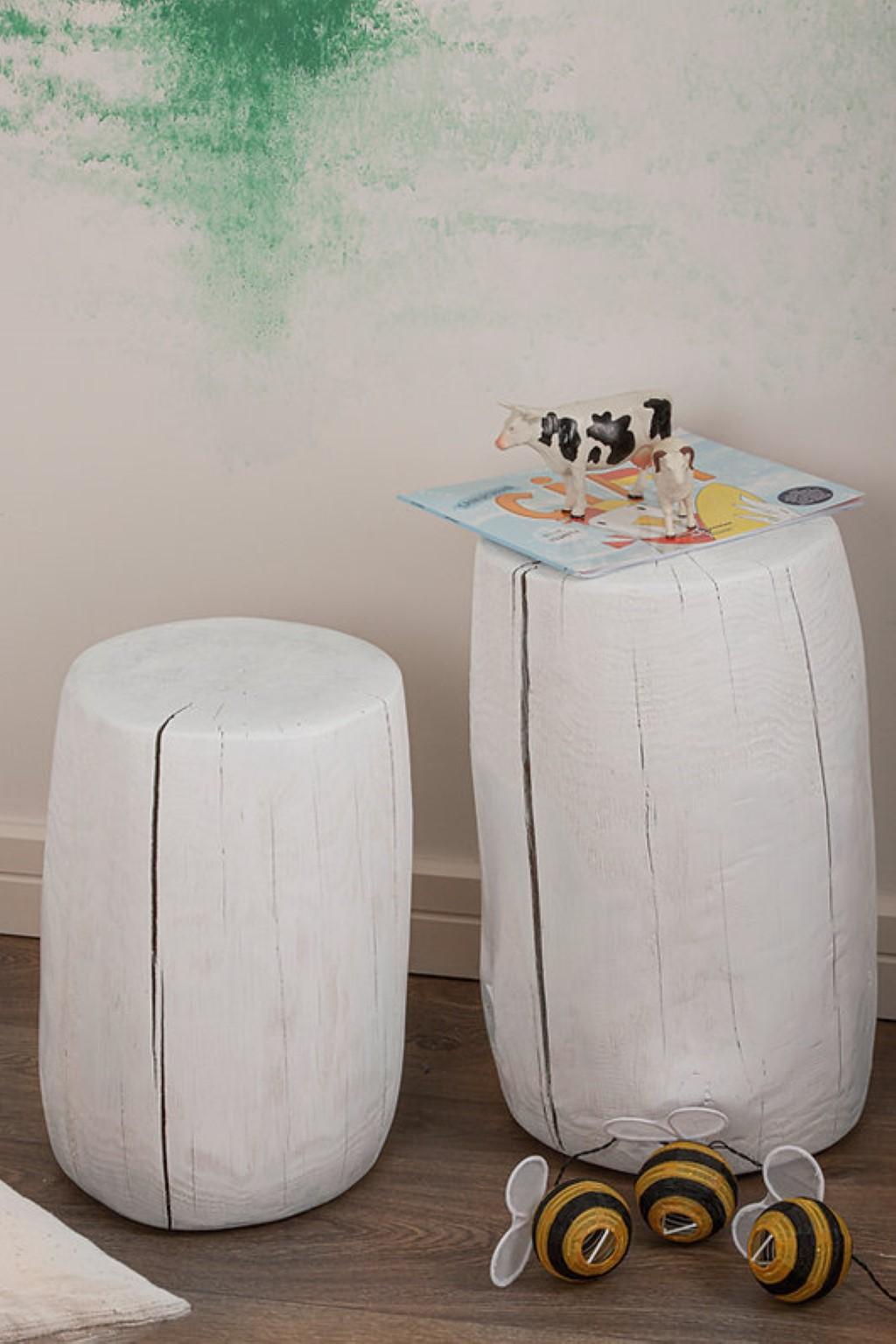 Modern Set of 2 White Kabuk Coffee Table by Rectangle Studio For Sale