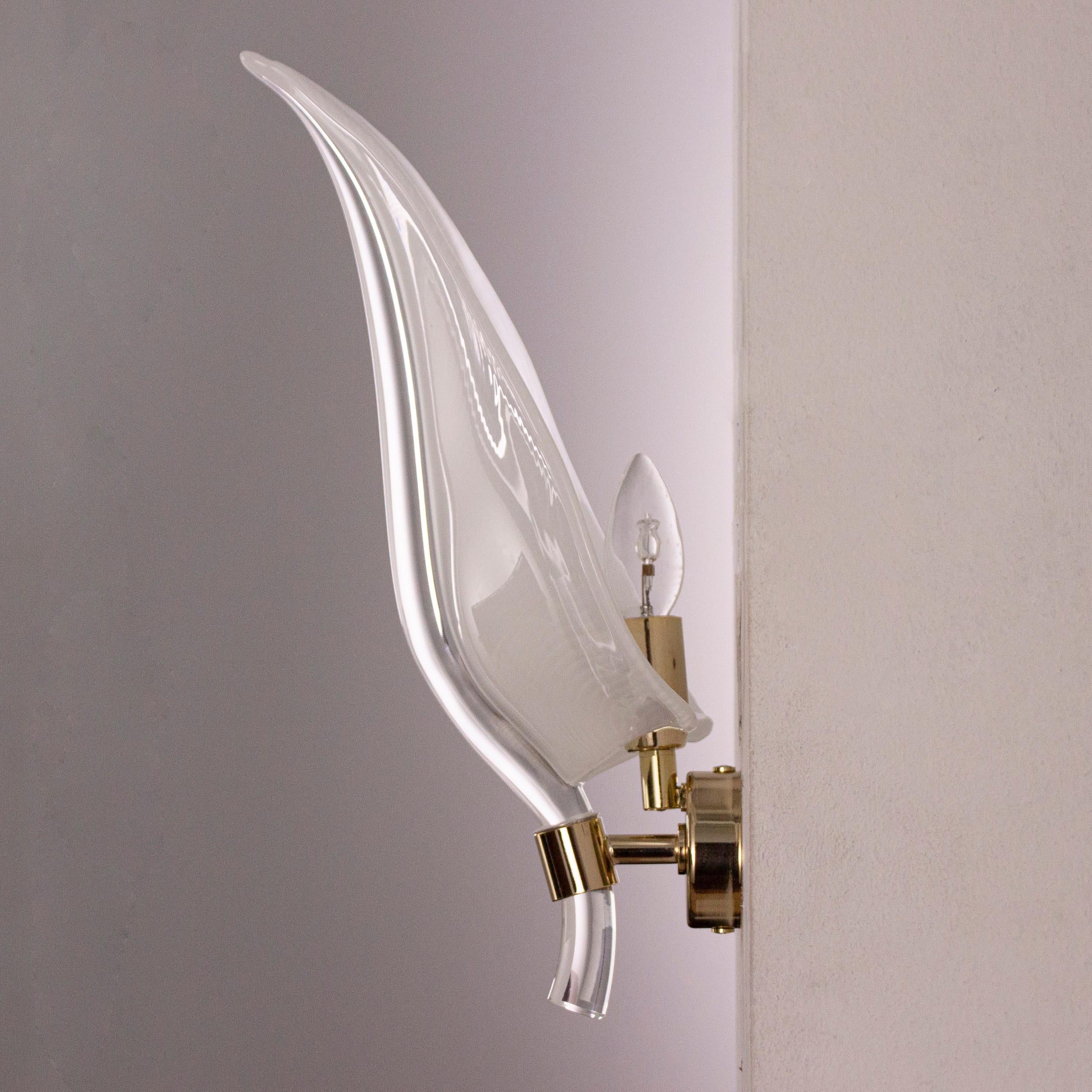 2er-Set Wandlampen aus weißem Muranoglas, handgefertigte Kunstapplikationen im Zustand „Gut“ im Angebot in Venezia, IT